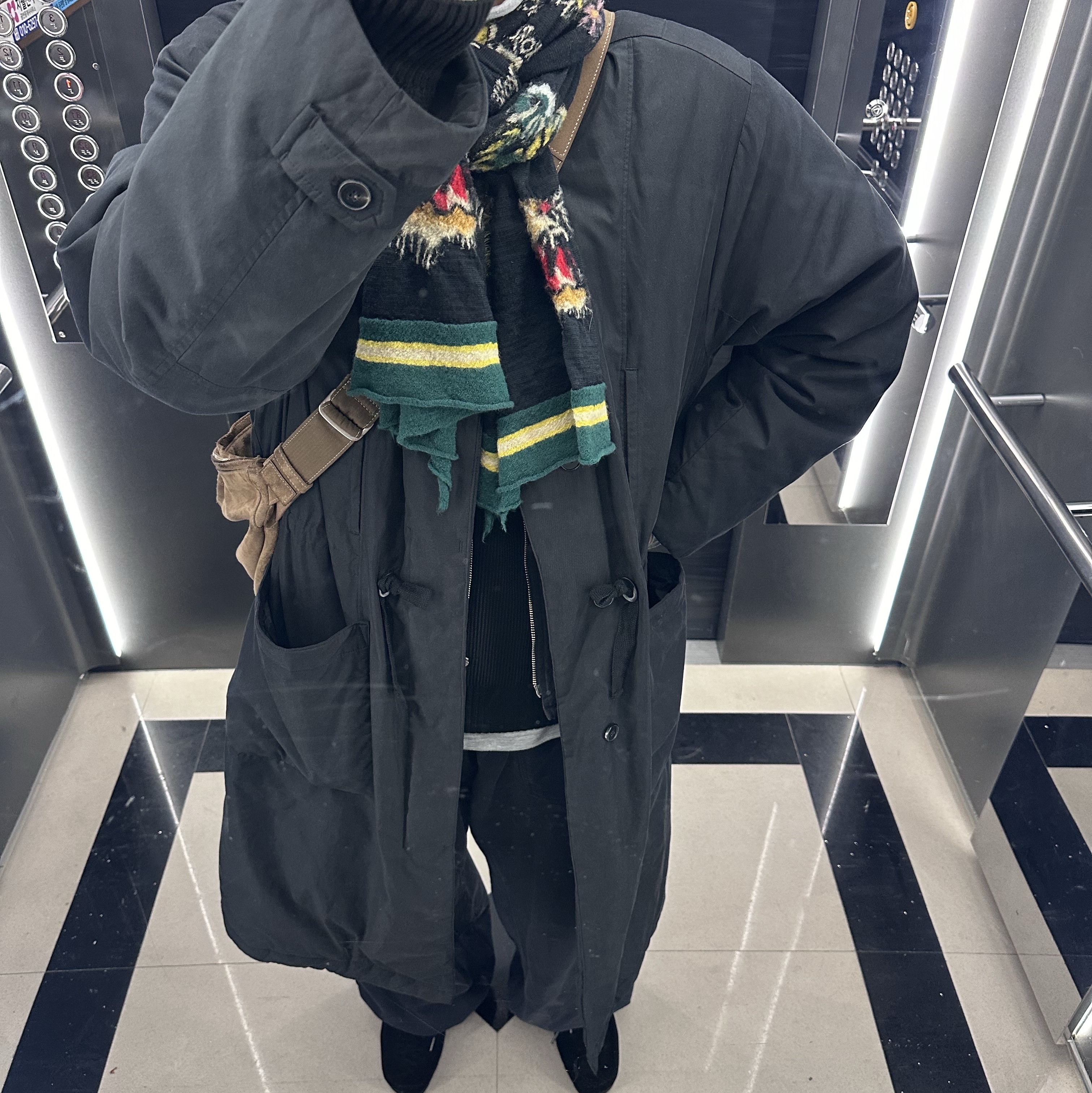 Polyteru Heavy Dell Coat Black, Polyteru 1011 Fatigue Sweatpants 1.2v Dark Purple Navy 착용 스타일