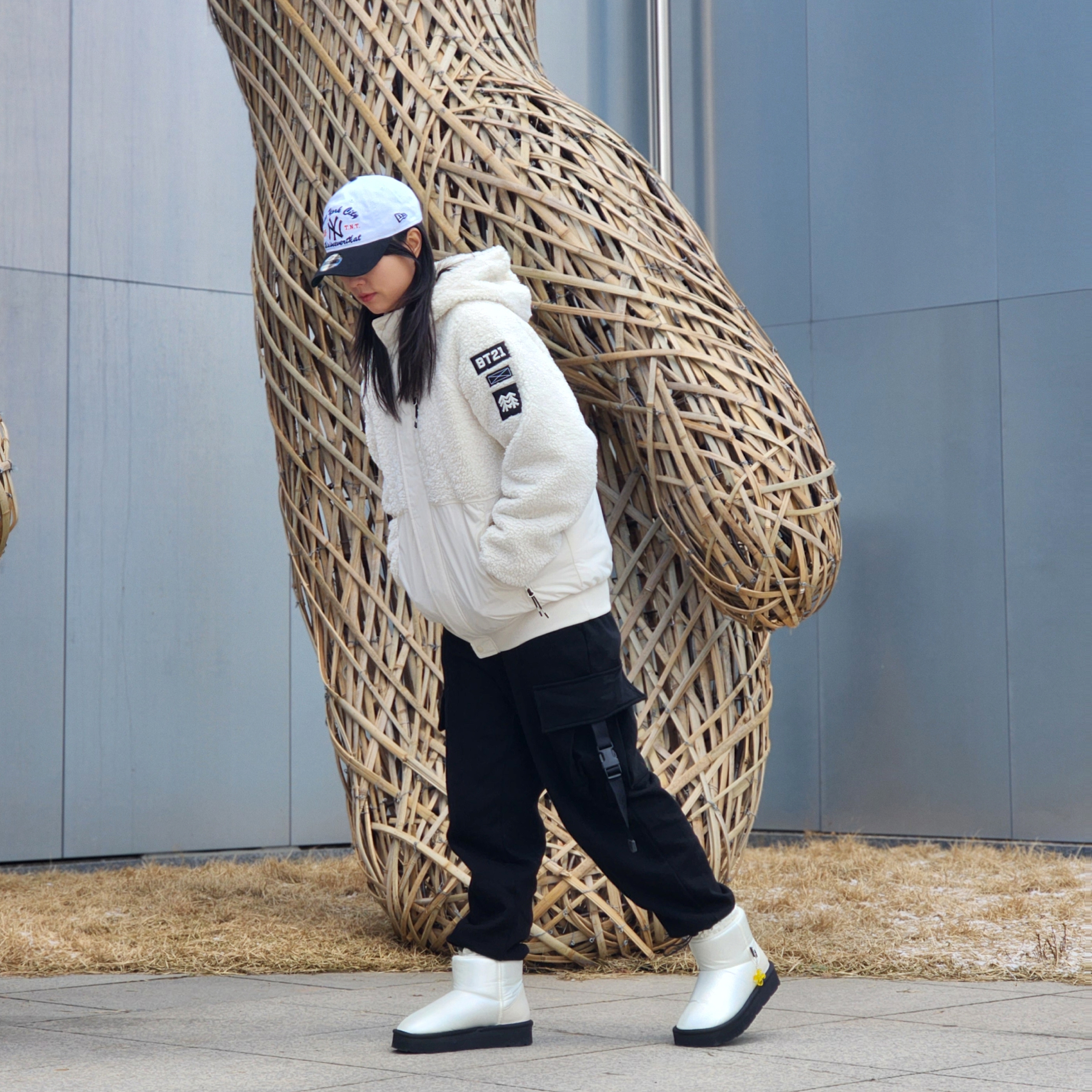 thisisneverthat x New Era x MLB New York Yankees Unstructured Ball Cap White Black 착용 스타일 - 2