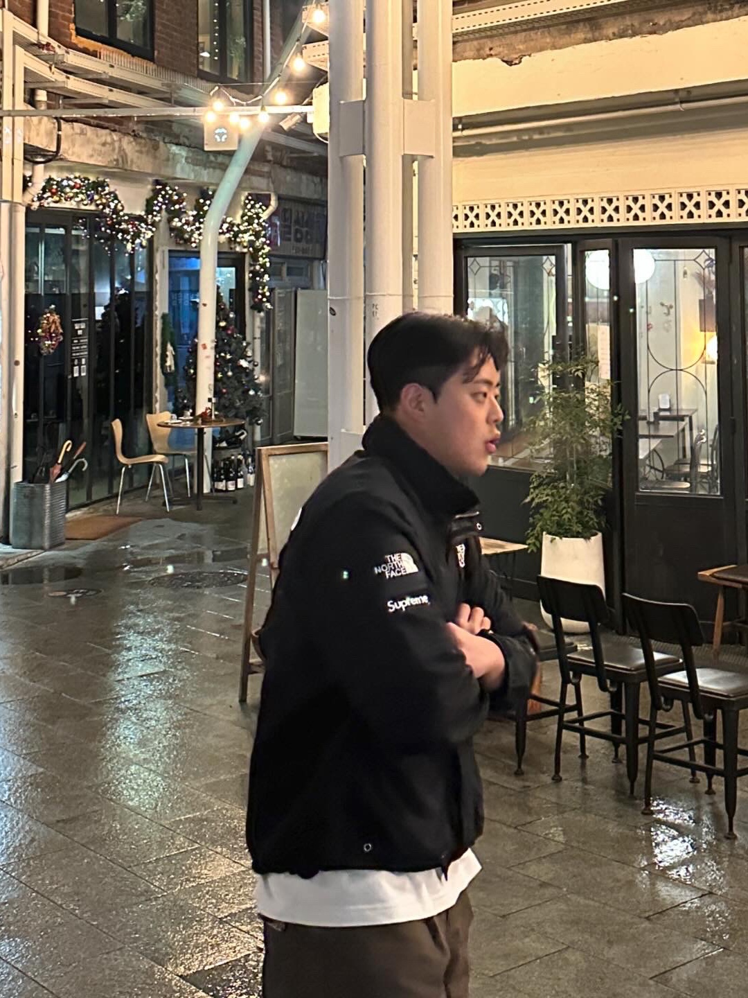 Supreme x The North Face Trekking Convertible Jacket Black - 22SS, Human Made Keycharm Sapporo 착용 스타일 - 3