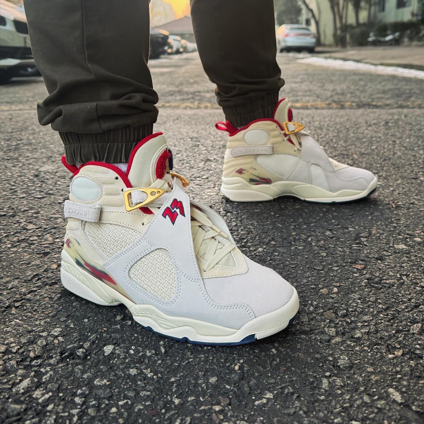 Jordan 8 x SoleFly Retro SP Mi Casa es Su Casa 착용 스타일 - 1
