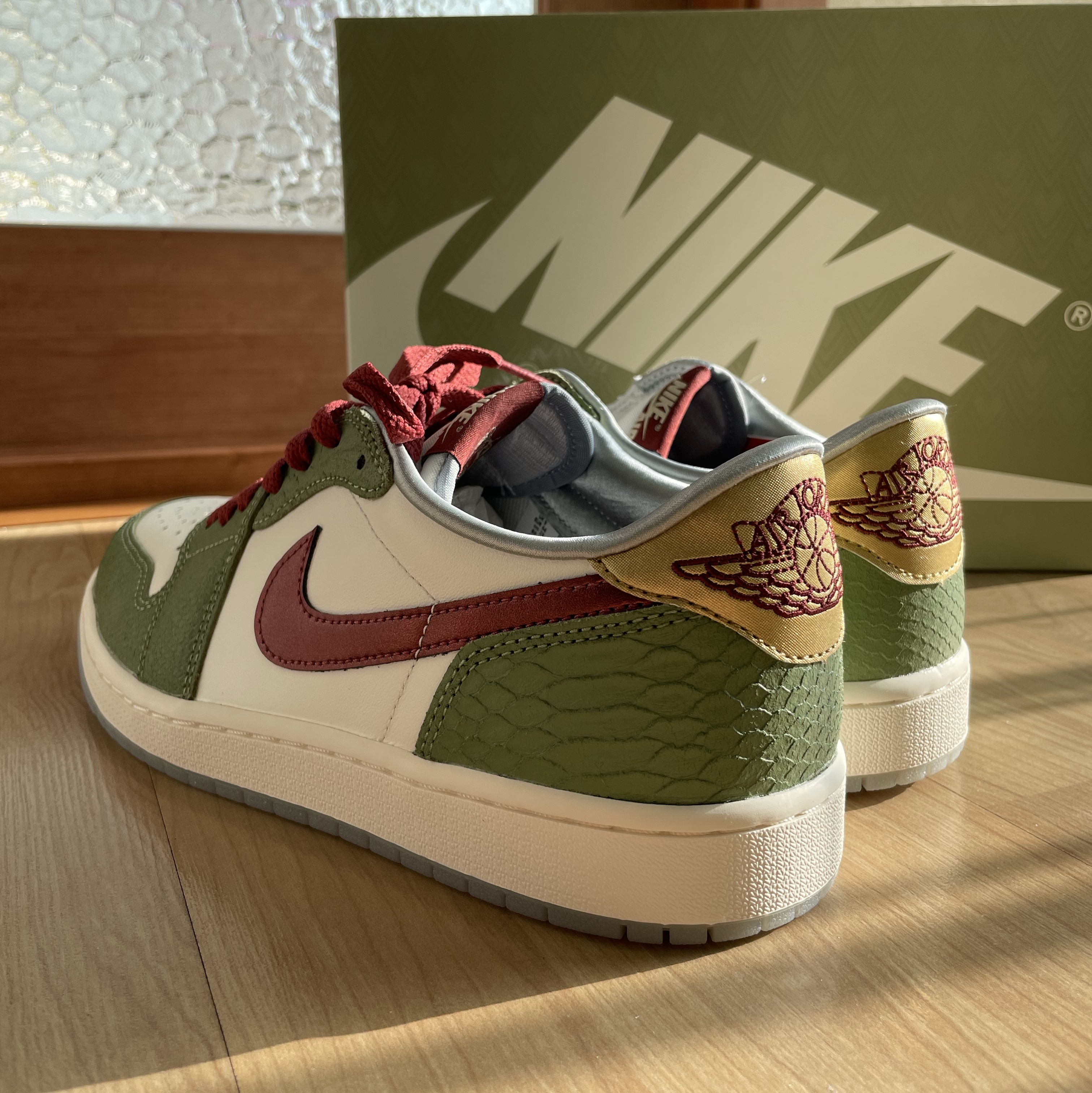 Jordan 1 Retro Low OG Chinese New Year 착용 스타일 - 2