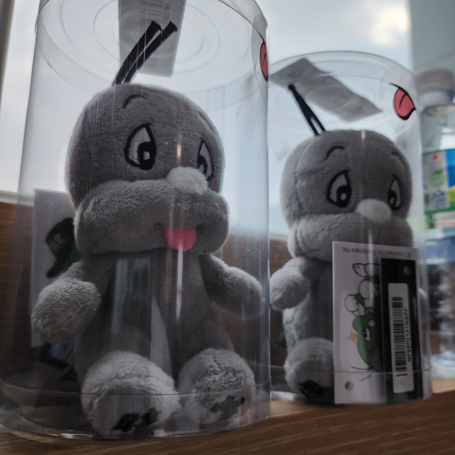 Darkr8m Studio x Dooly Dooly Keyring Ash 착용 스타일 - 1