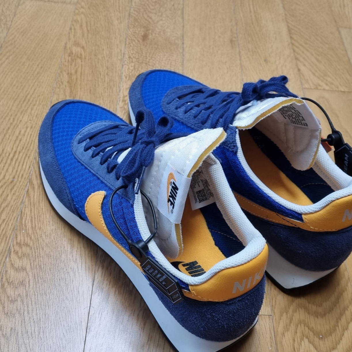 Nike Air Tailwind 79 Game Royal 착용 스타일