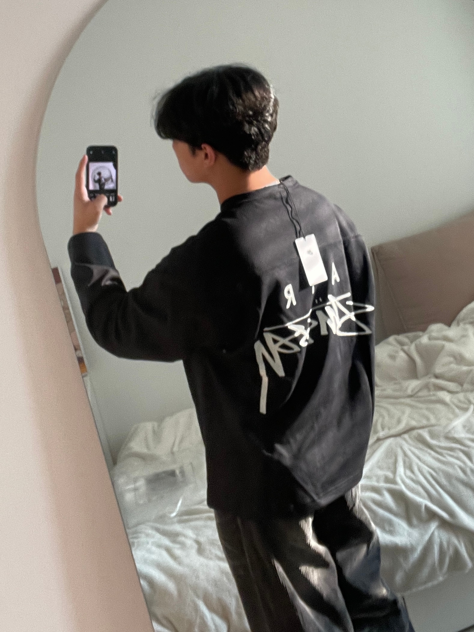 Nike x Stussy Long Sleeve Top Sail (FJ9164-133), Salomon x MM6 Maison Margiela XT-15 Black 착용 스타일 - 3