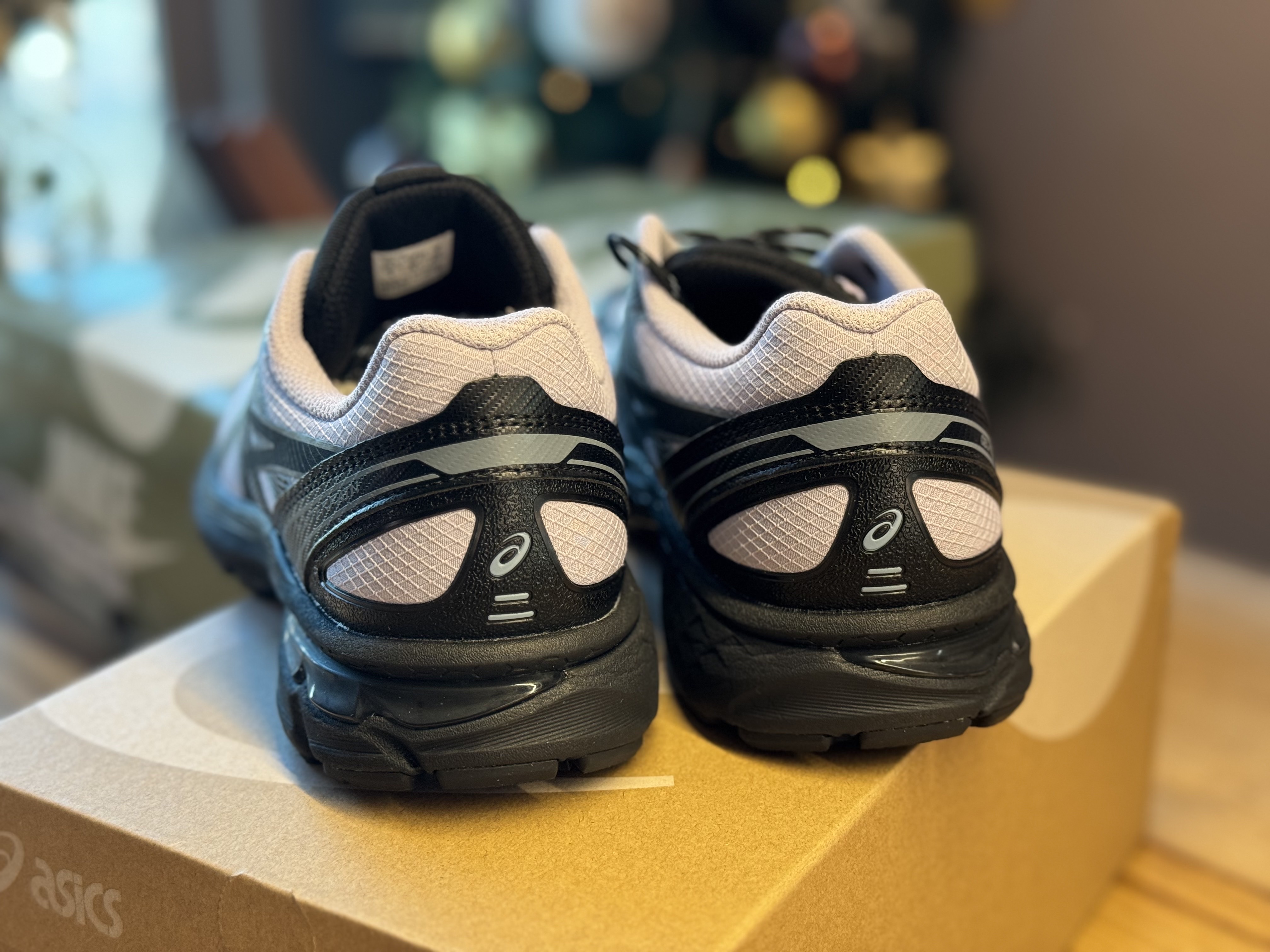 Asics Gel-Terrain Faded Ash Rock Black 착용 스타일 - 4