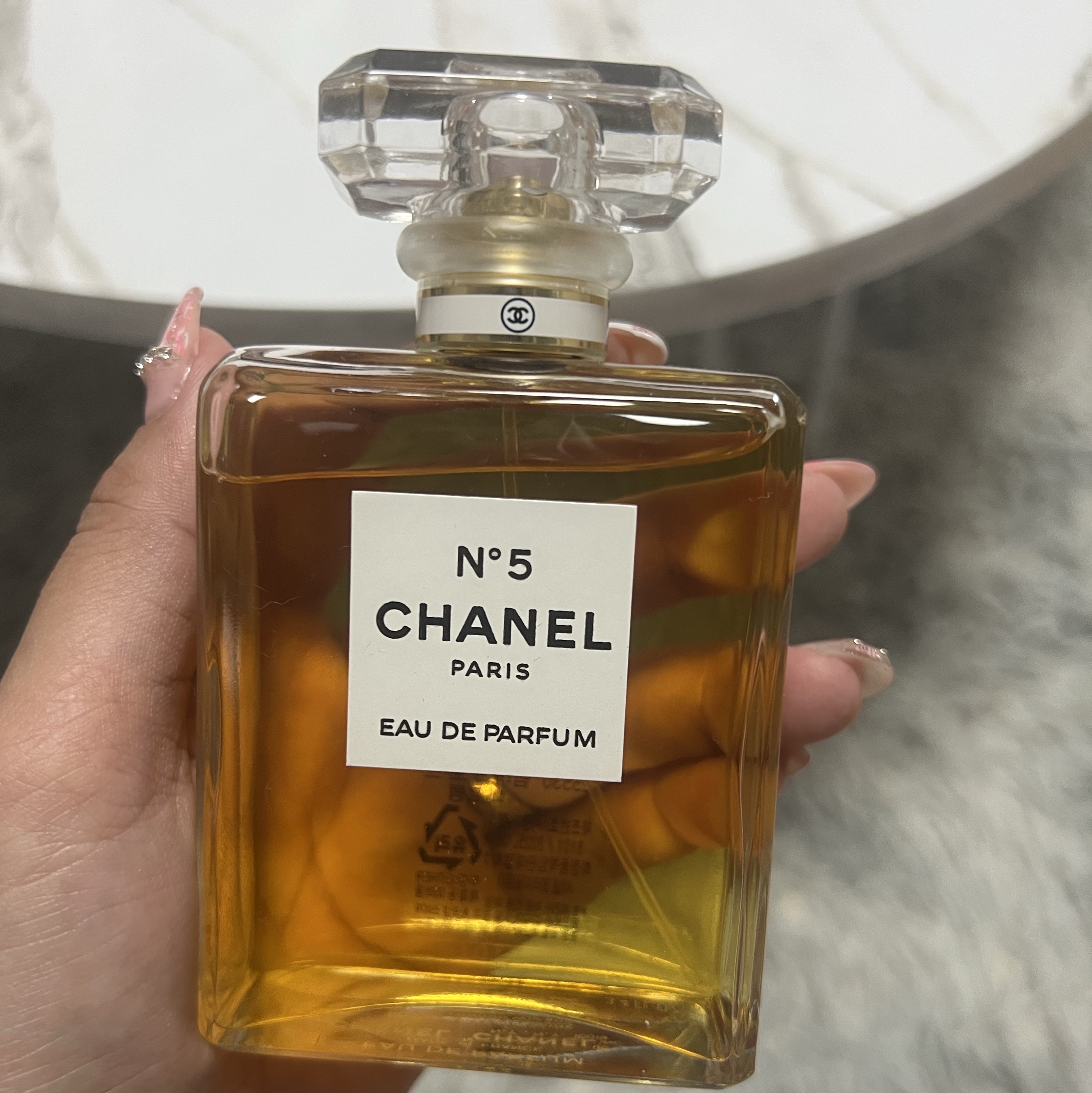 Chanel No.5 Eau De Parfum 100ml 착용 스타일 - 3