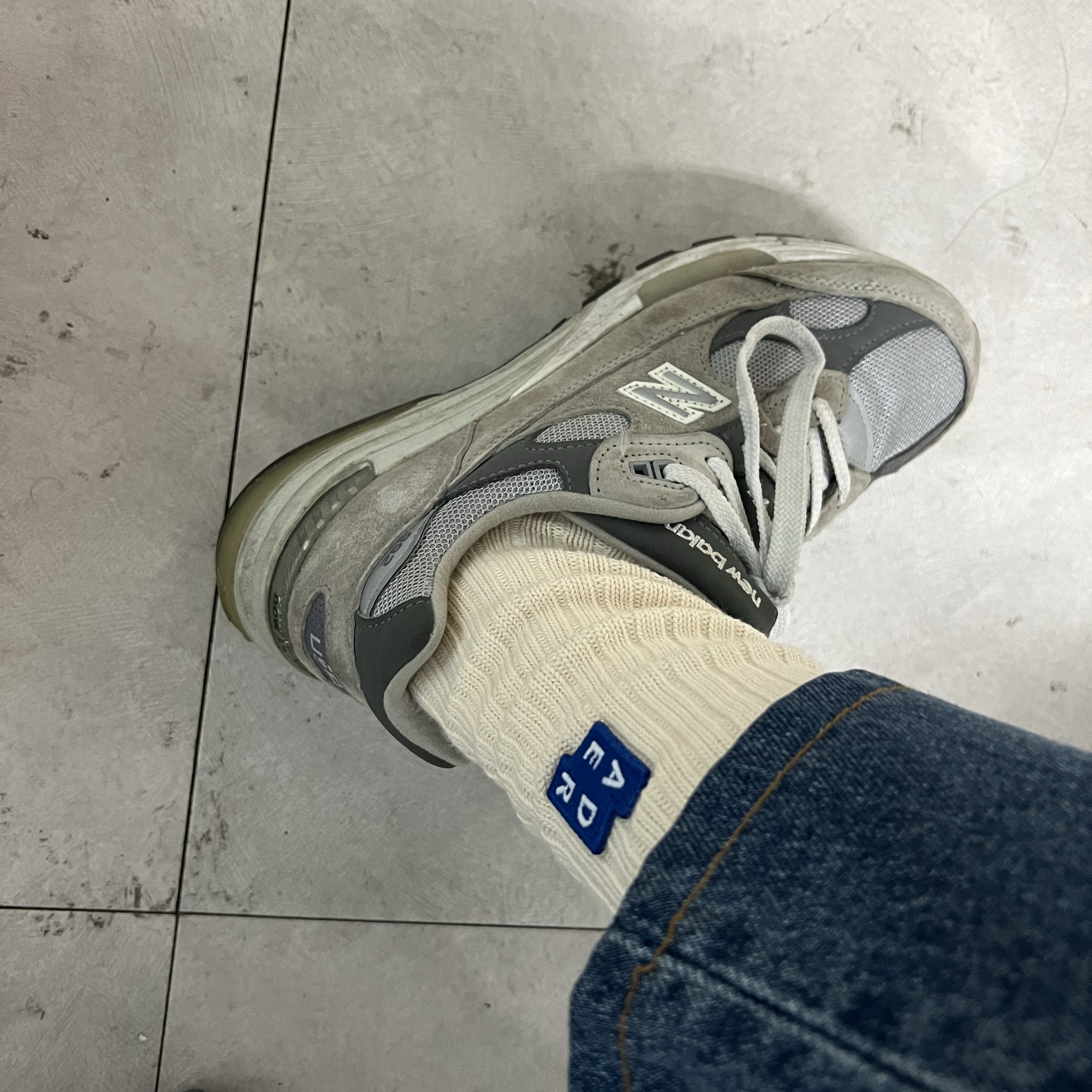 New Balance 992 Made in USA Grey - D Standard 착용 스타일