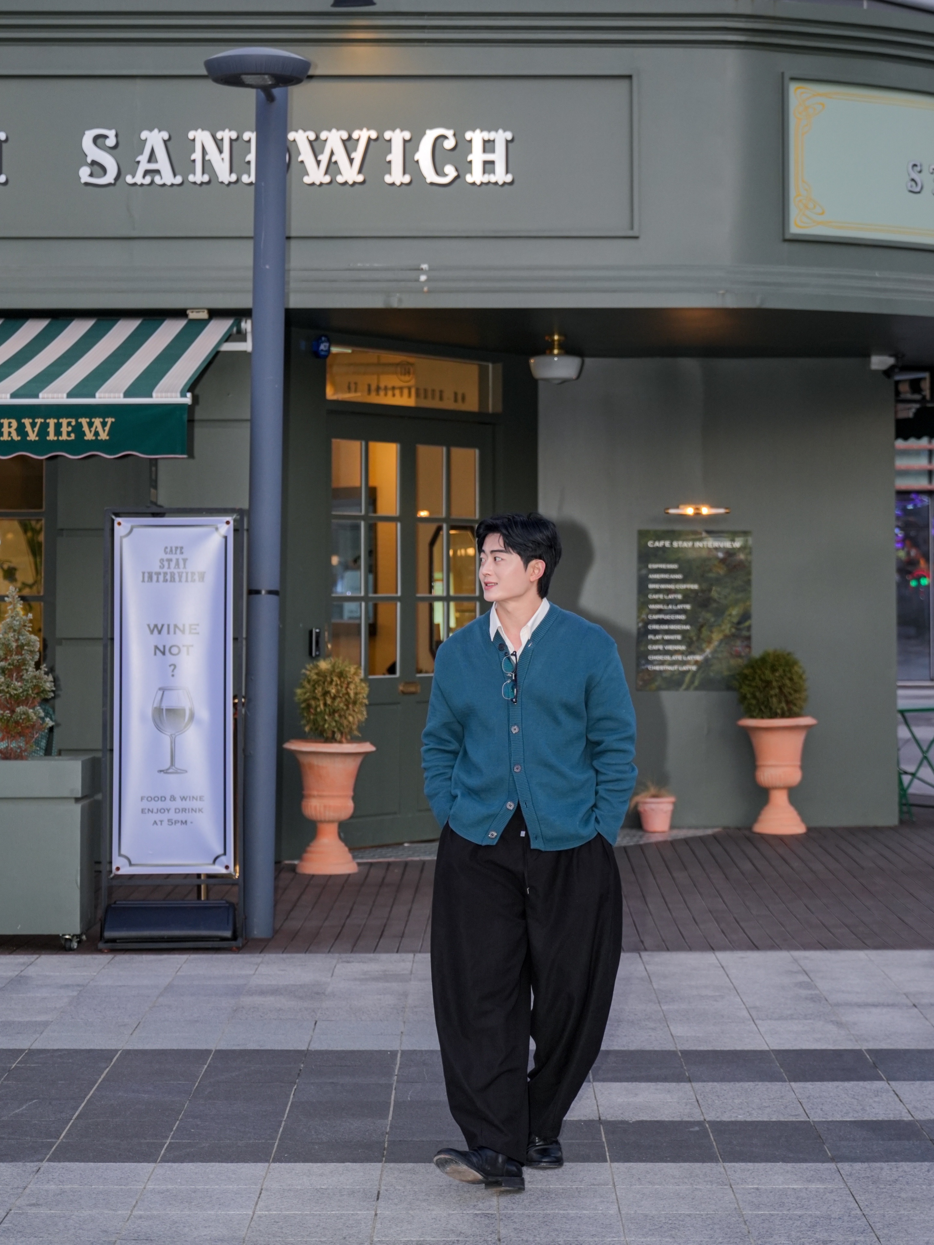 Kinchi Grainy - 547 (a) Black 착용 스타일 - 3
