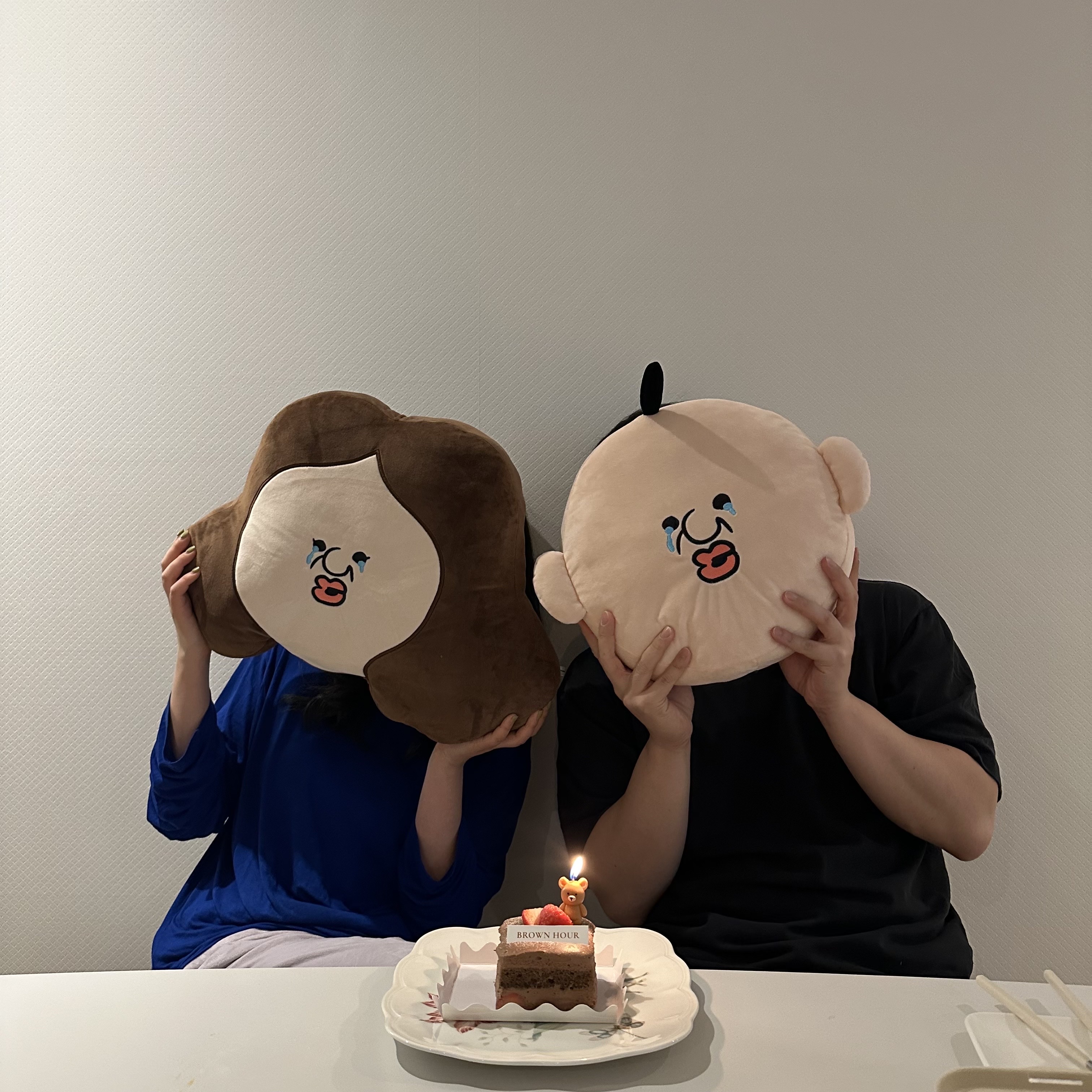 Bbangbbang Cushion, Bbangbbang Okji Cushion 착용 스타일