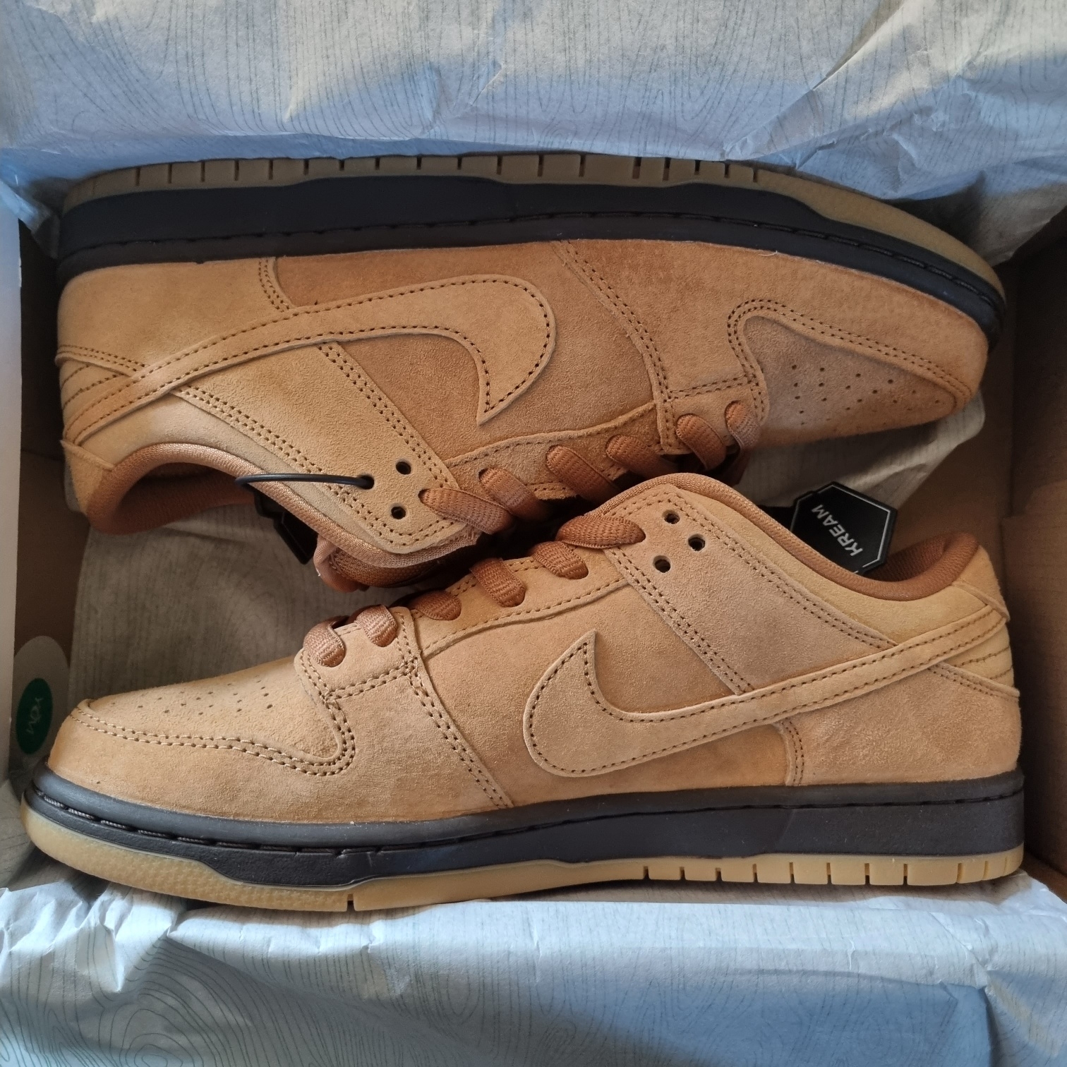 Nike SB Dunk Low Pro Wheat 2023 착용 스타일