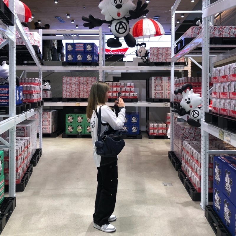Jordan 1 Low Light Smoke Grey, Thug Club Thug Pants (2) Black 착용 스타일