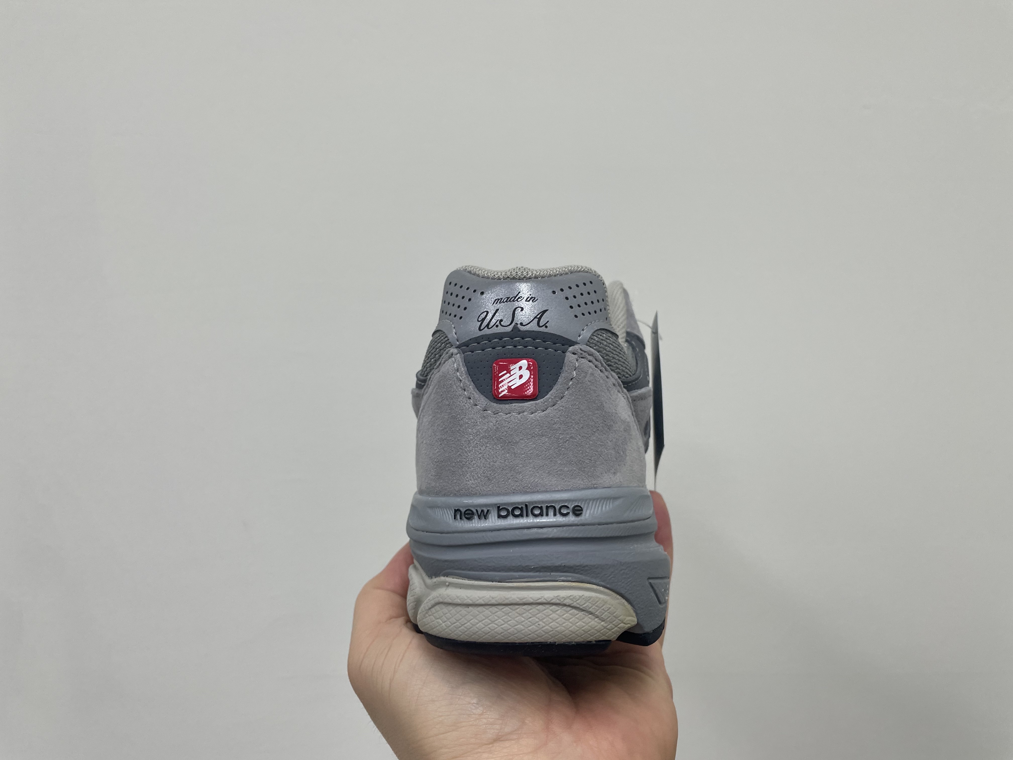 New Balance 990v3 Made in USA Grey - D Standard 착용 스타일 - 5
