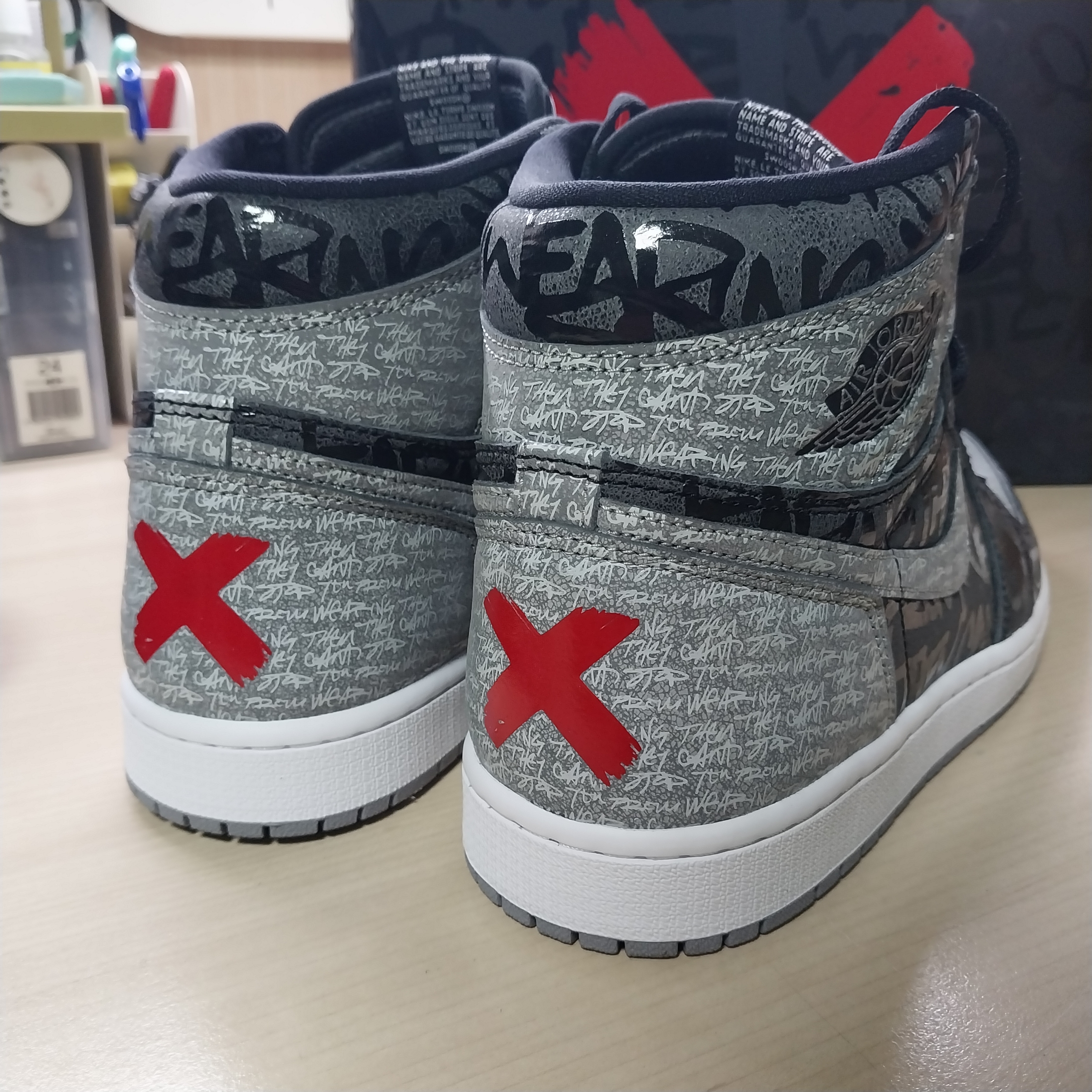 Jordan 1 Retro High OG Rebellionaire 착용 스타일 - 2