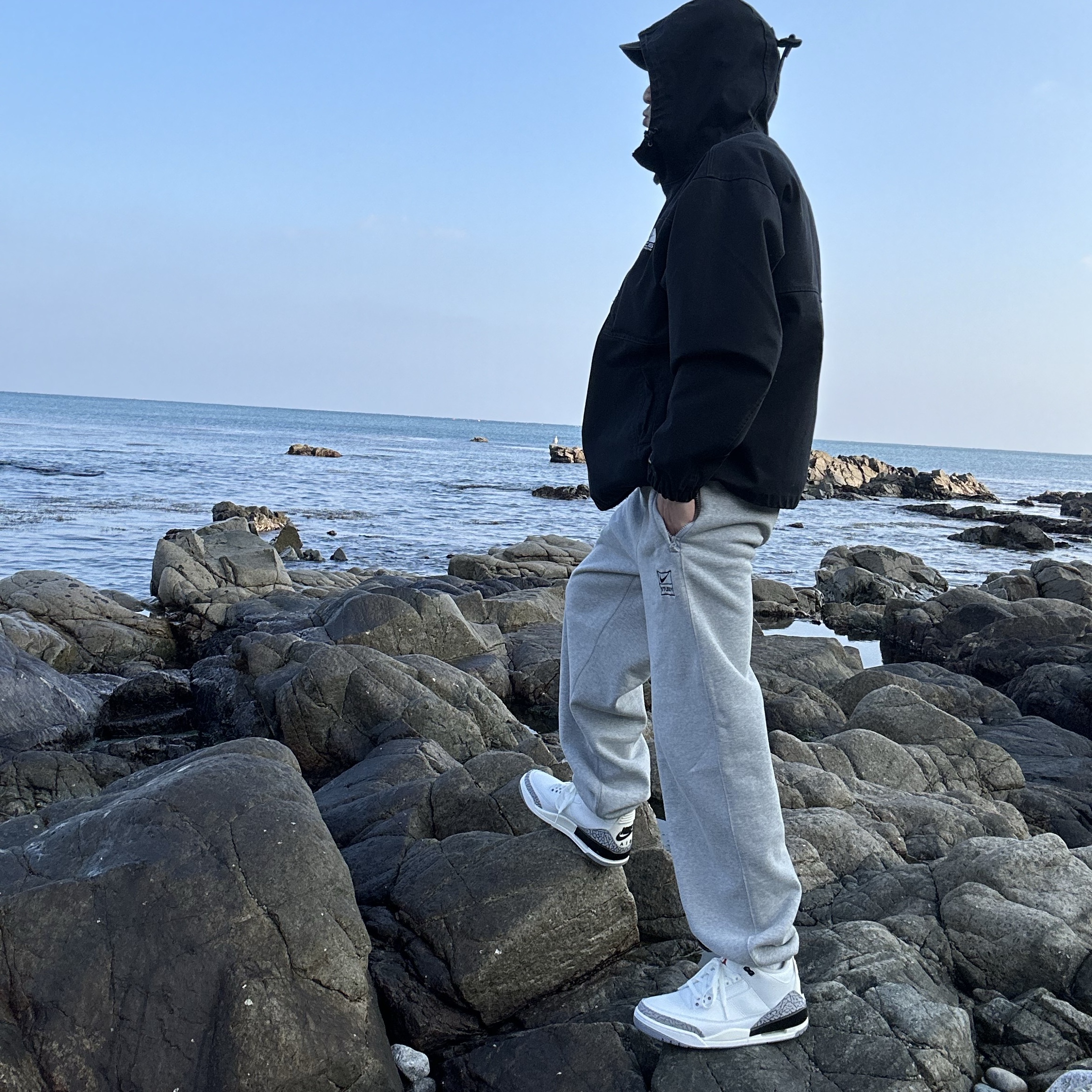 Supreme x Nike ACG Denim Pullover Black - 22FW, Jordan 3 Retro White Cement Reimagined 착용 스타일 - 2