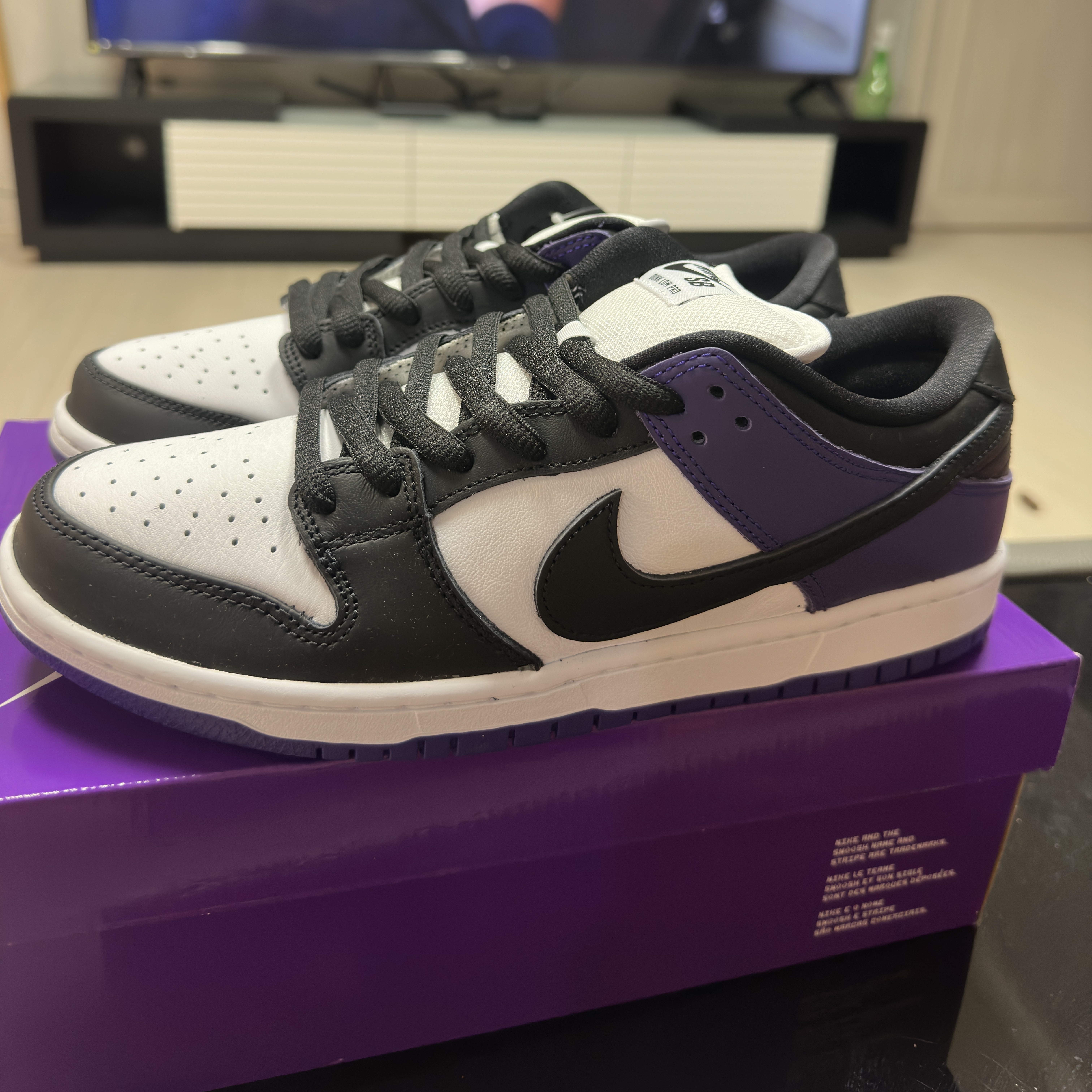 Nike SB Dunk Low Pro Court Purple 착용 스타일