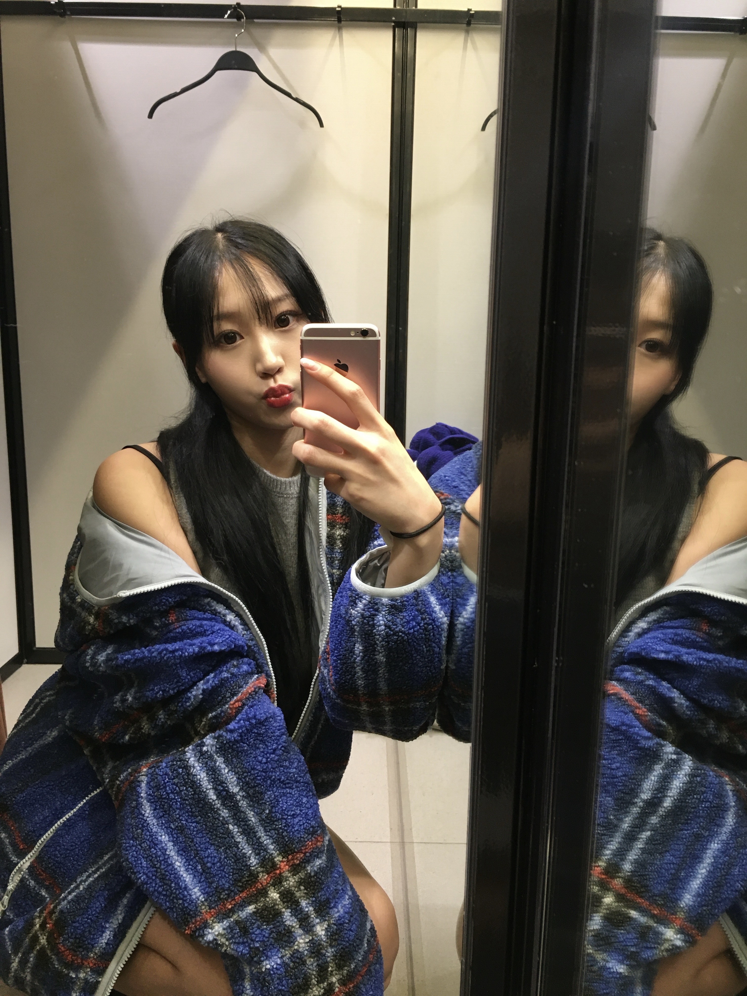 Palace Reversible Check Fleece Jacket Blue - 23FW 착용 스타일 - 1
