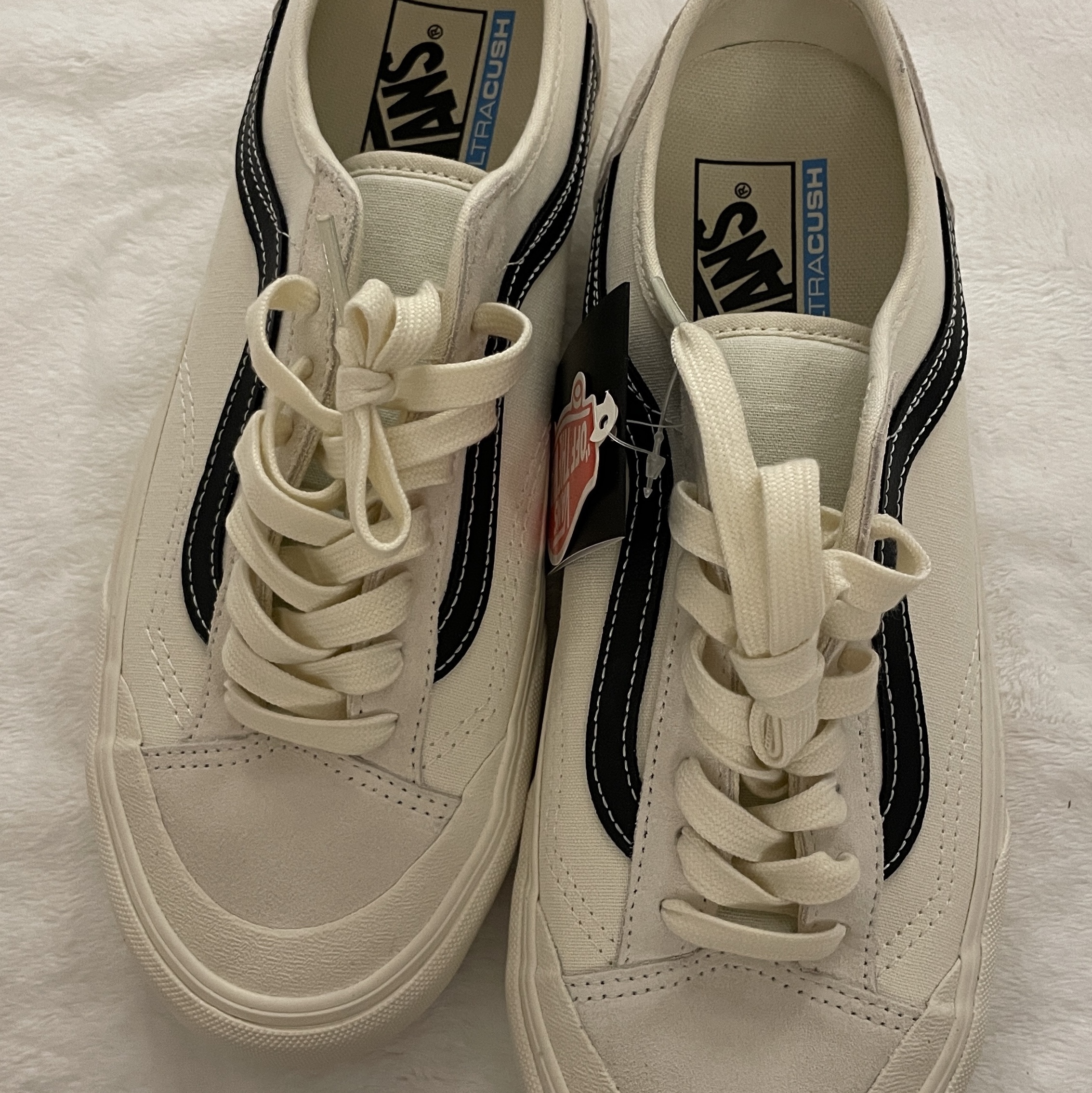 Vans Style 36 Marshmallow Black 착용 스타일 - 2