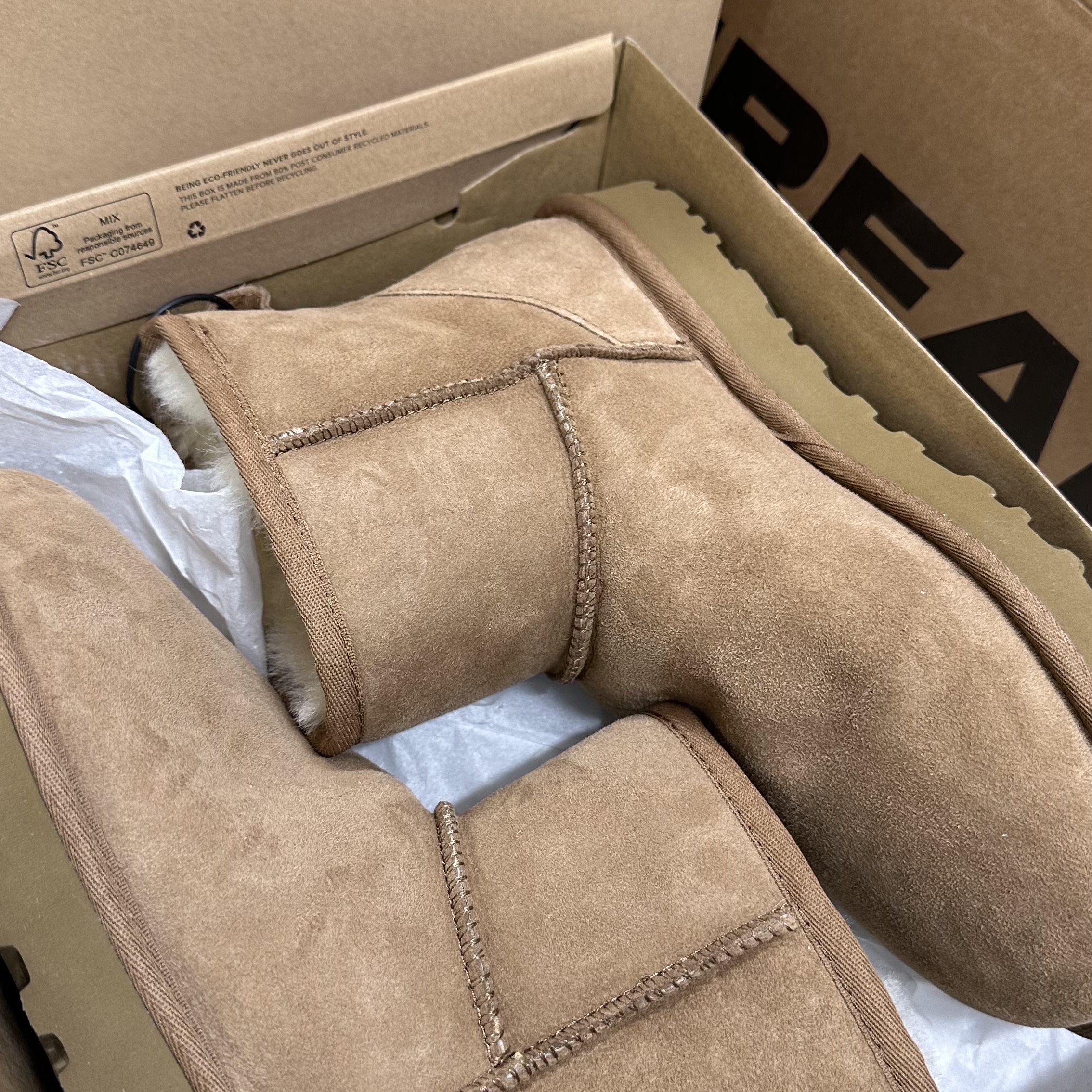 (W) UGG Classic Mini II Boots Chestnut 착용 스타일