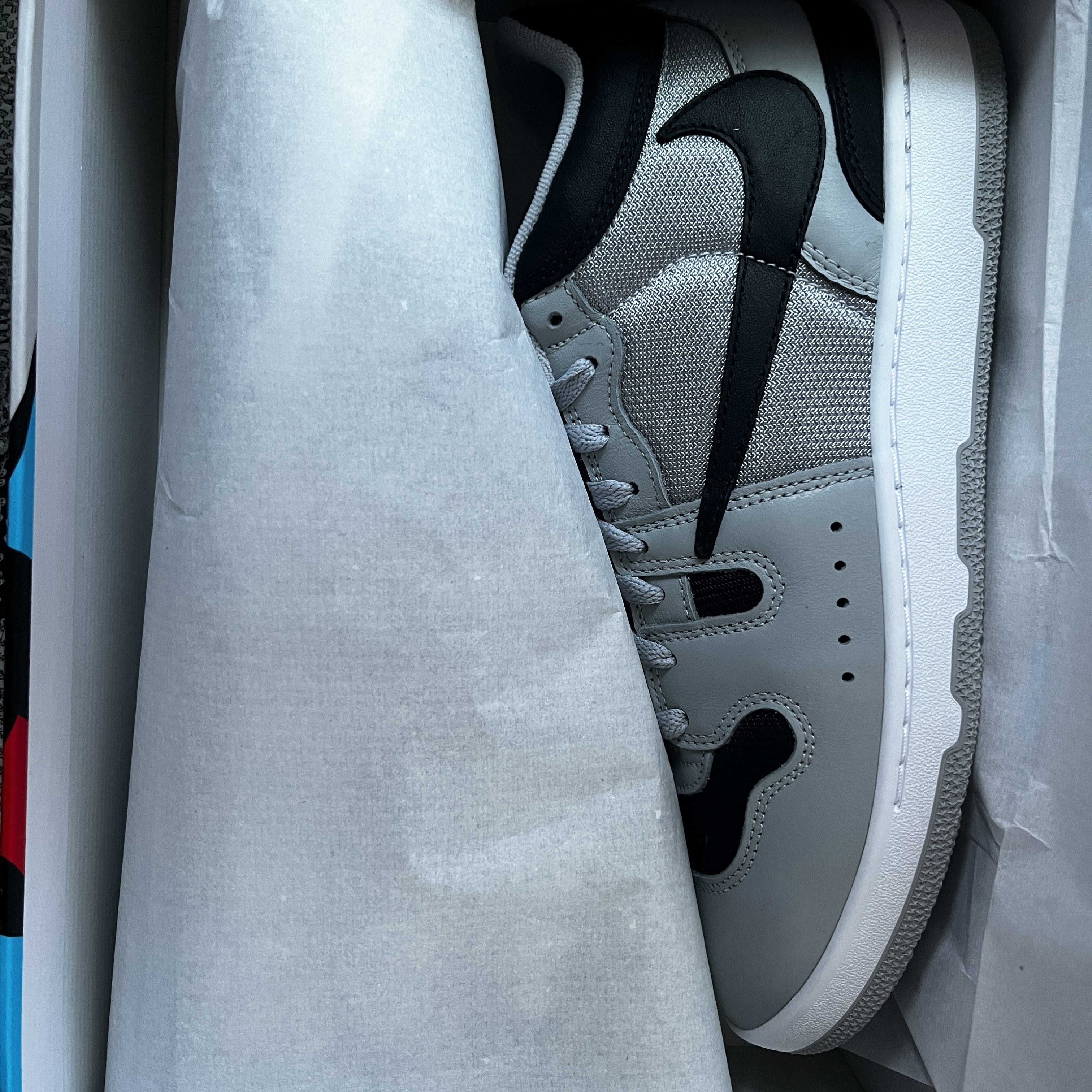 Nike x Travis Scott Mac Attack SP Light Smoke Grey 착용 스타일 - 2