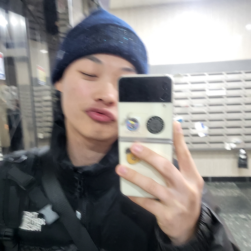 KREAM 프로필 이미지
