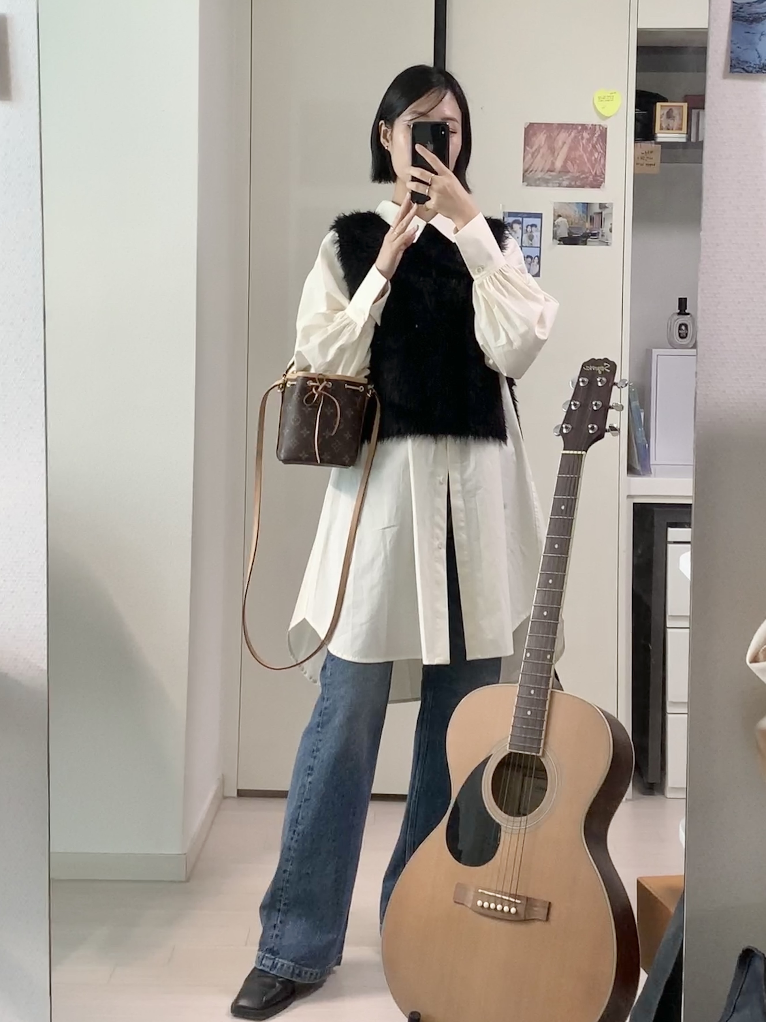 Louis Vuitton Nano Noe Monogram 착용 스타일 - 2