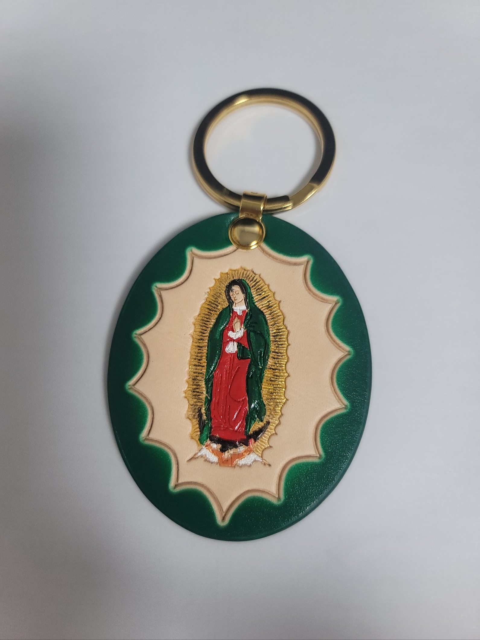Supreme Guadalupe Leather Keychain Green - 23FW 착용 스타일