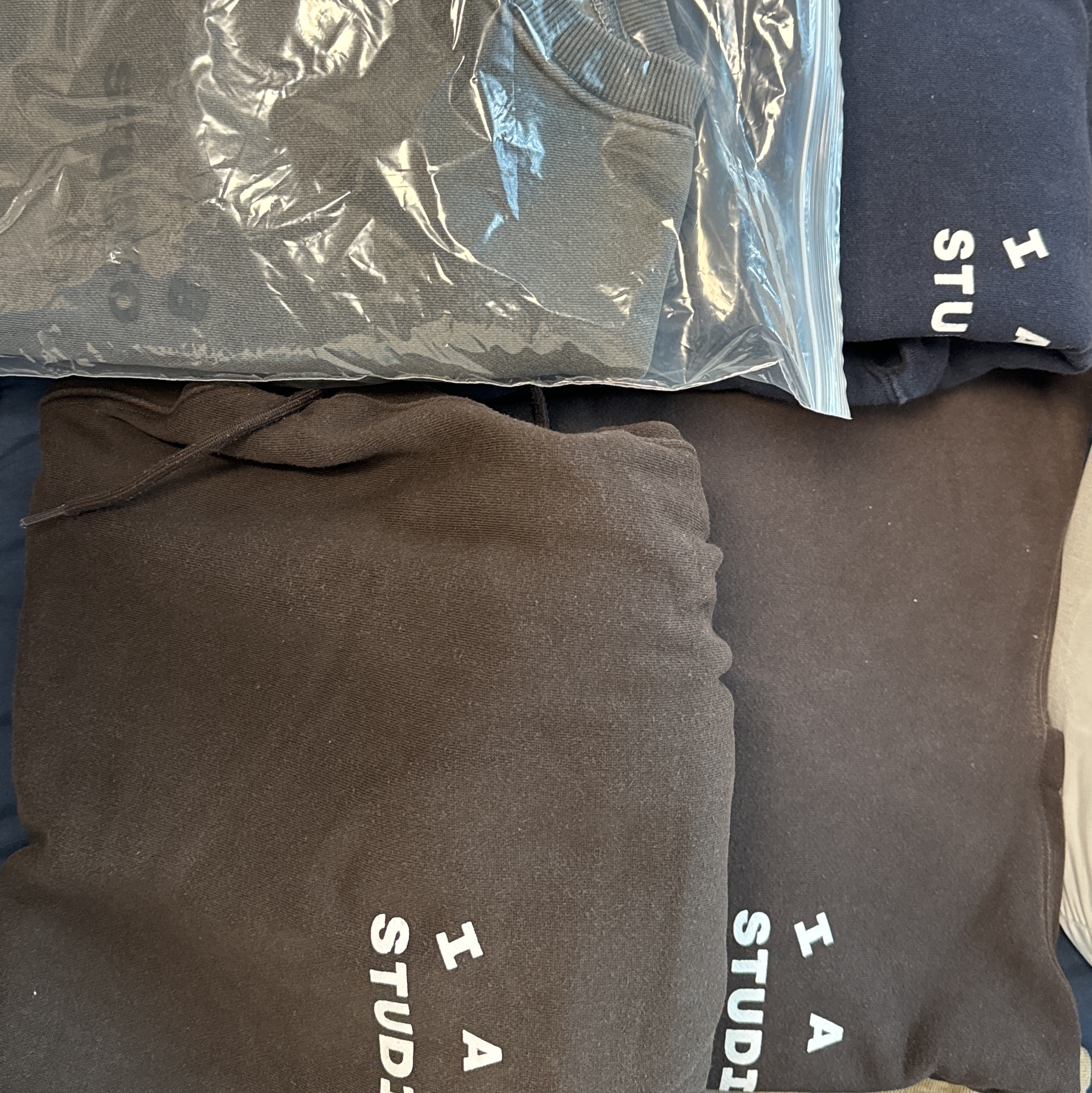 IAB Studio Hoodie Navy - 21SS, IAB Studio Hoodie Brown 착용 스타일