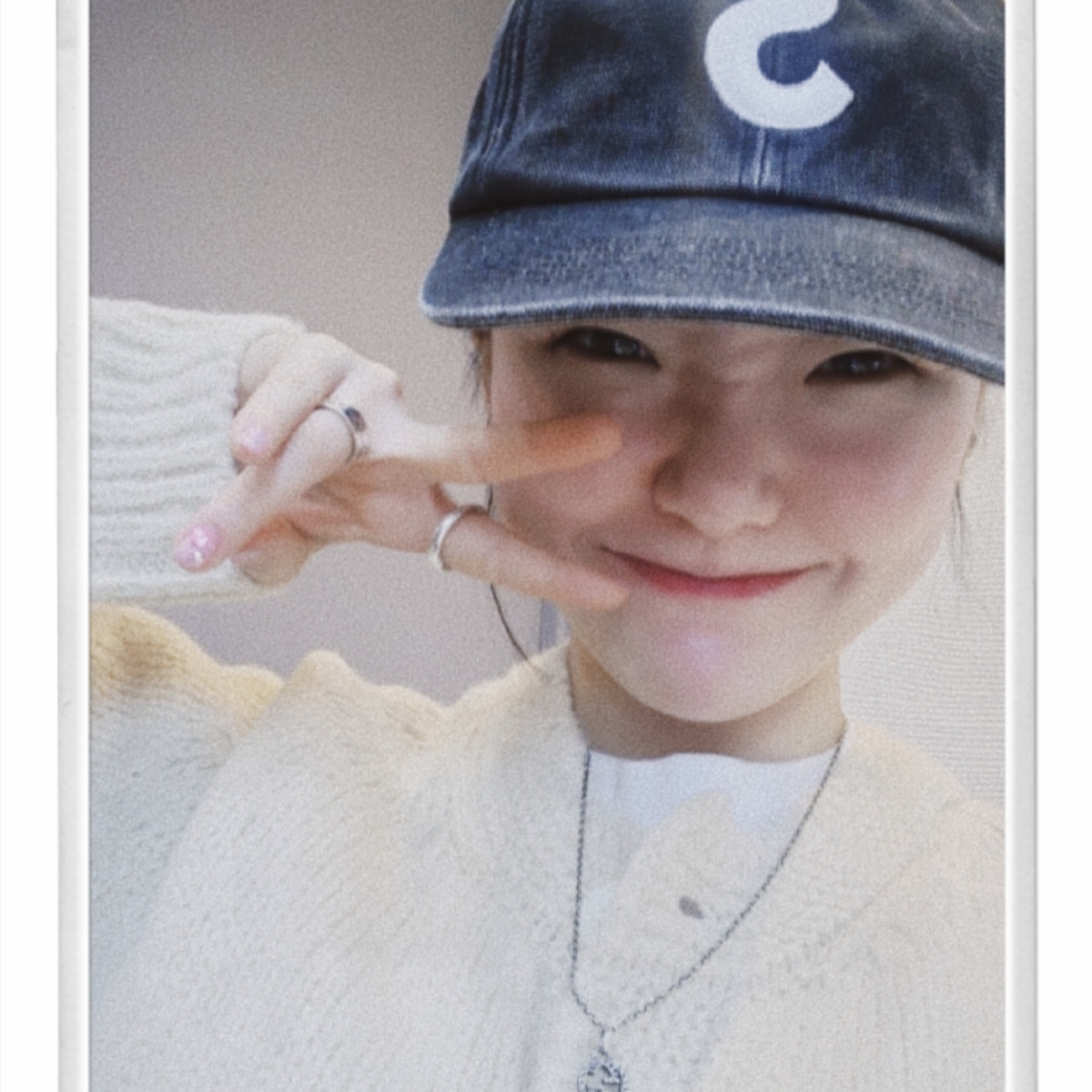 Supreme Pigment Canvas S Logo 6-Panel Black - 23SS, Gucci Ghost Ring Silver 6mm 착용 스타일 - 3