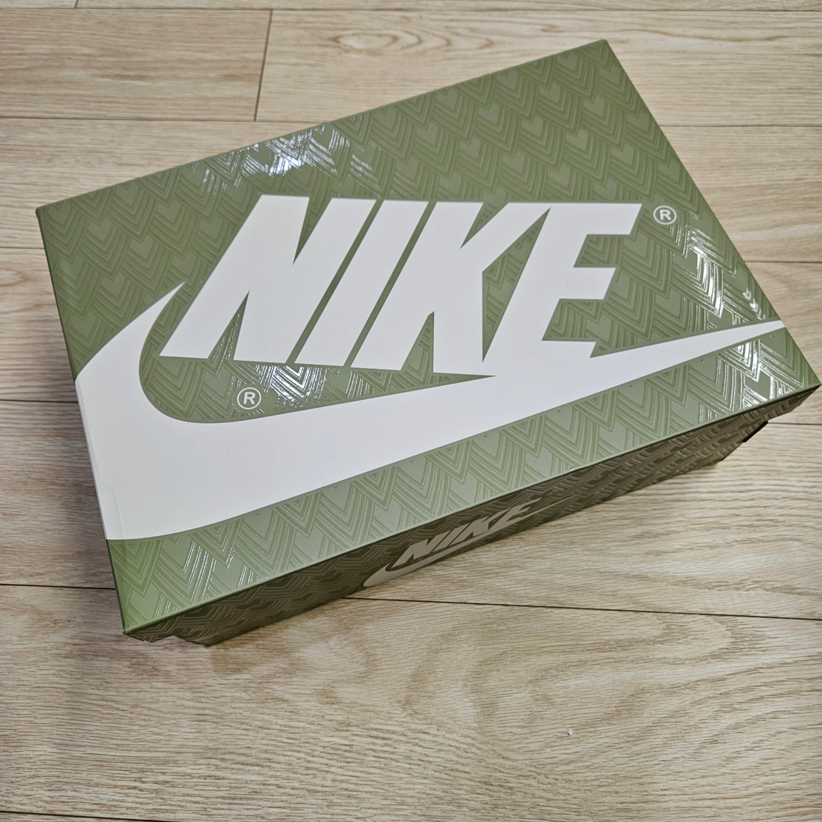 Jordan 1 Retro Low OG Chinese New Year 착용 스타일 - 4
