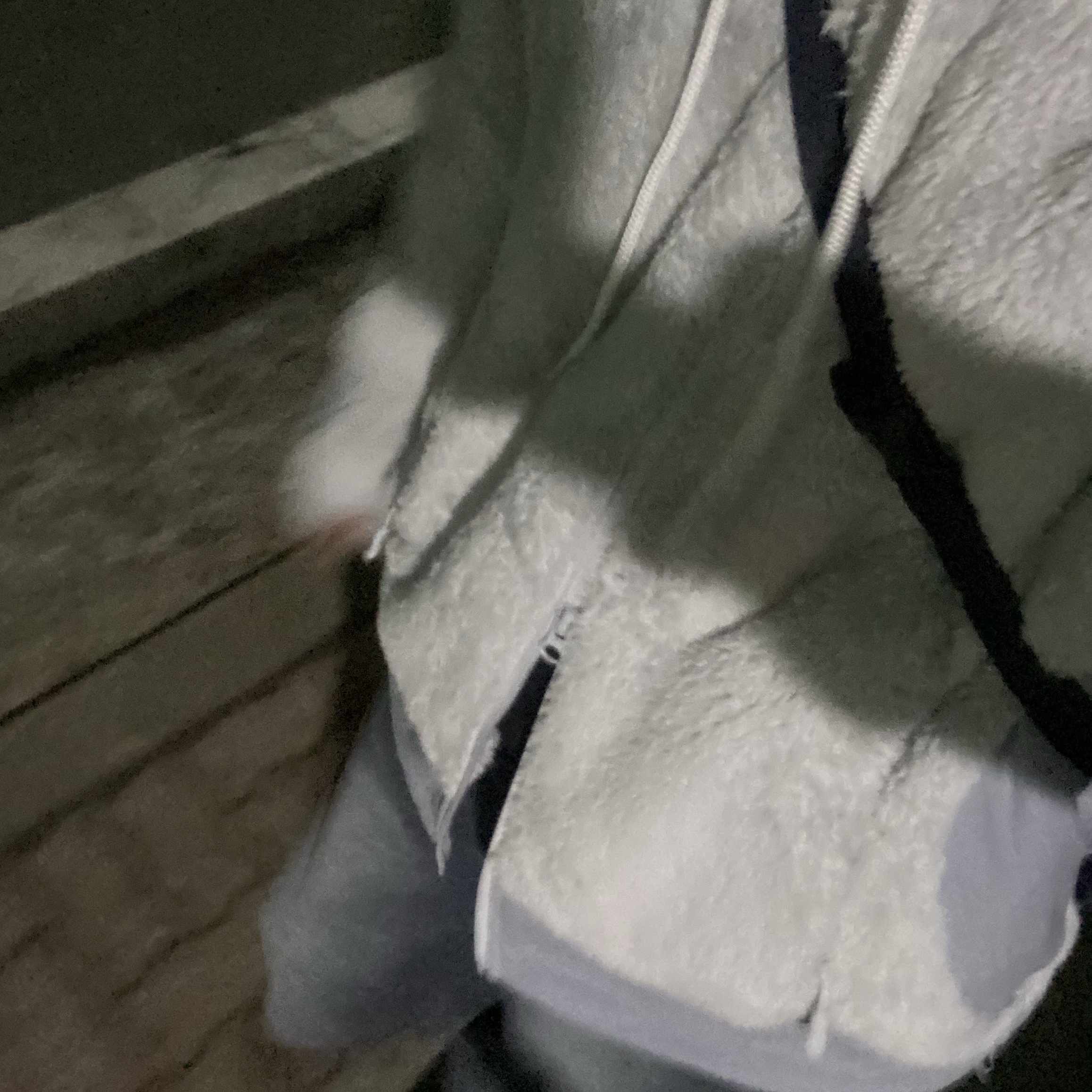 Sansan Gear Fleece Hooded Jacket Light Grey - 23FW, Nike NRG Solo Swoosh Fleece Hoodie Black White - Asia 착용 스타일 - 3