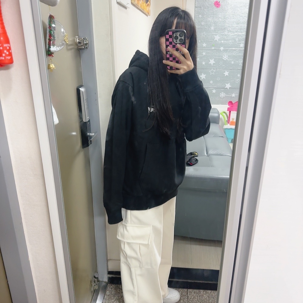 Stussy Basic Stussy Hoodie Black 2023 착용 스타일
