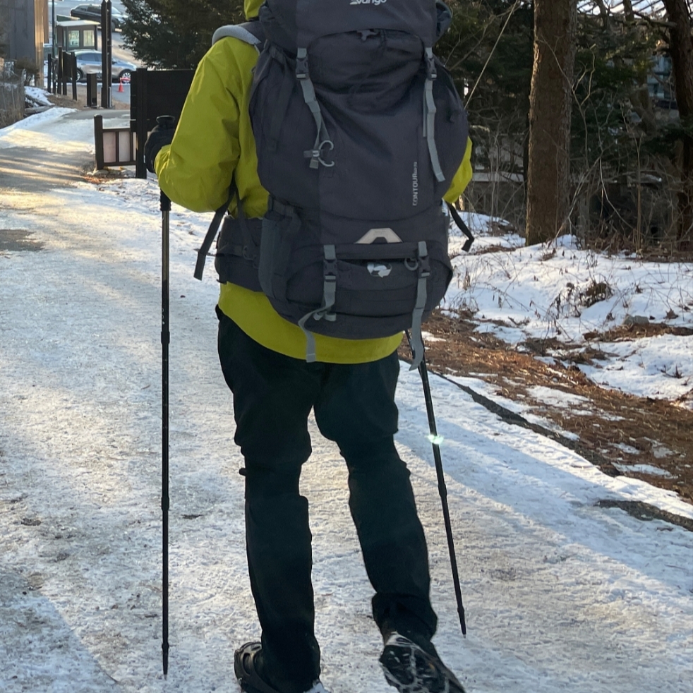 Hoka Kaha 2 Gore-Tex Black 착용 스타일