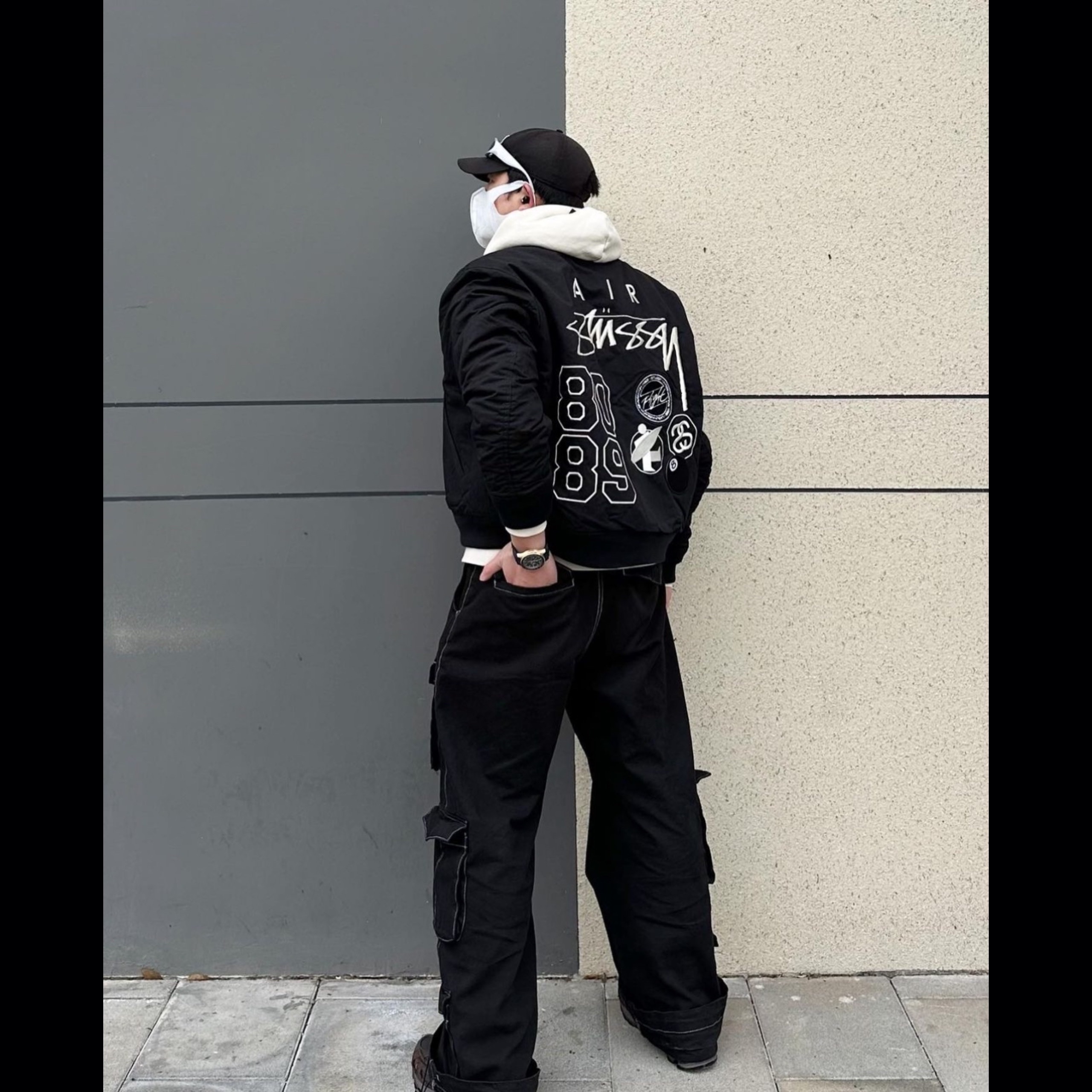 Nike x Stussy Reversible Jacket Black (FJ9153-010) 착용 스타일 - 5