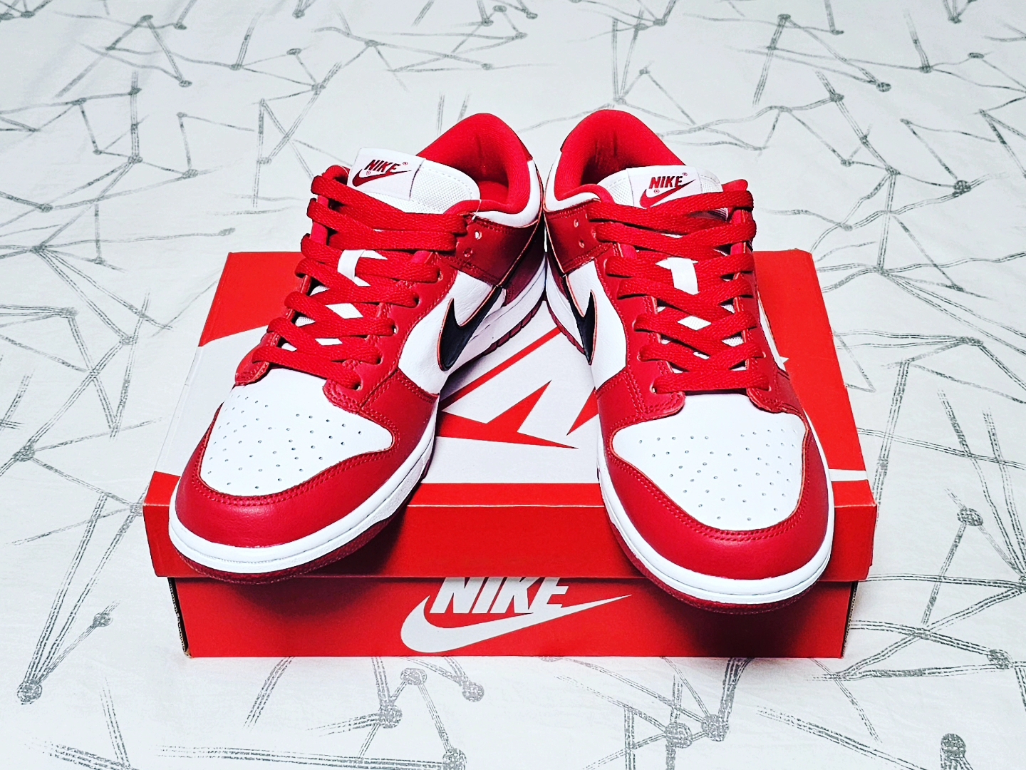 Nike Dunk Low SP White and University Red 2023 착용 스타일 - 3