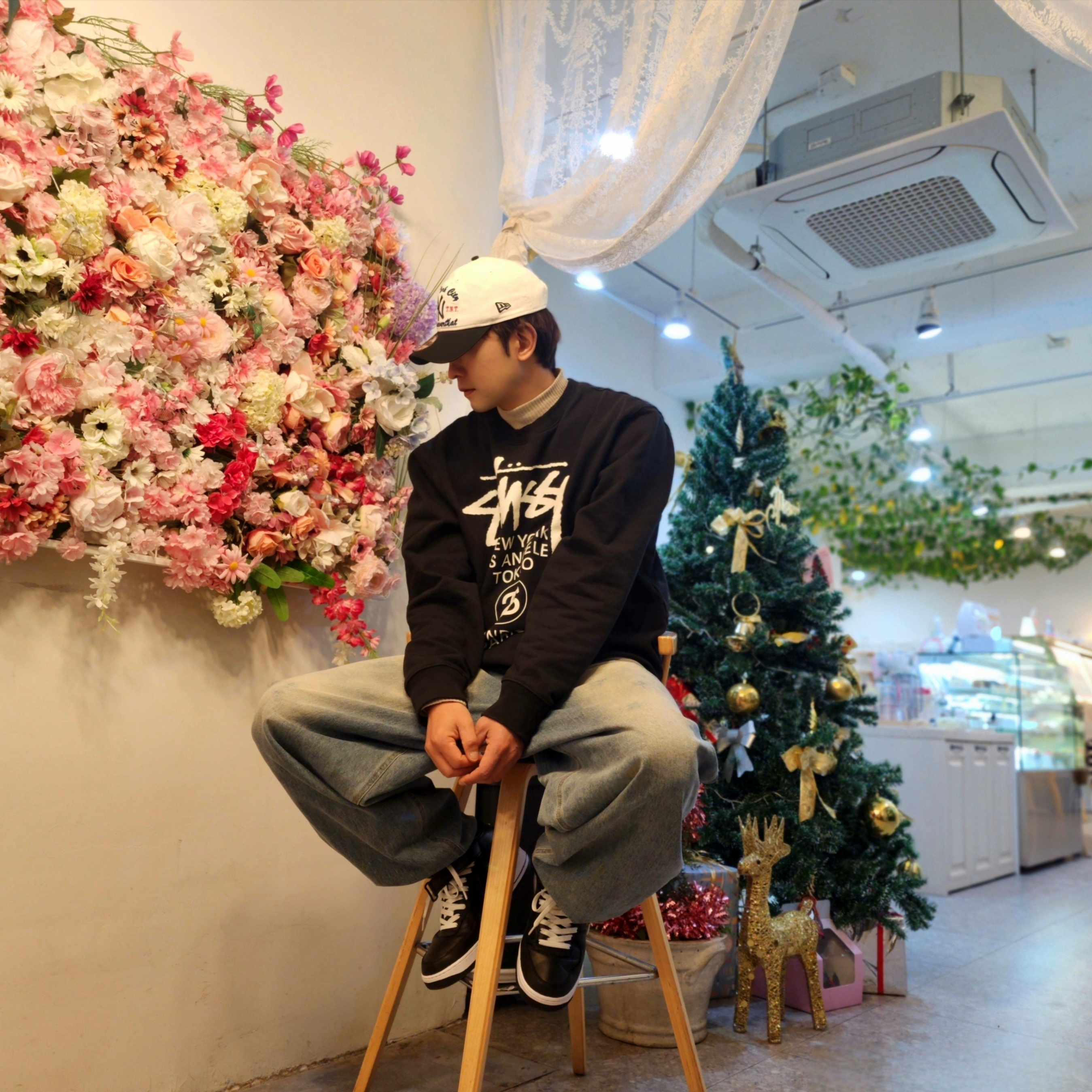 Stussy World Tour Crew Black 2023, Stussy World Tour Crew Pigment Dyed Black ์ฐฉ์ฉ ์คํ์ผ - 2