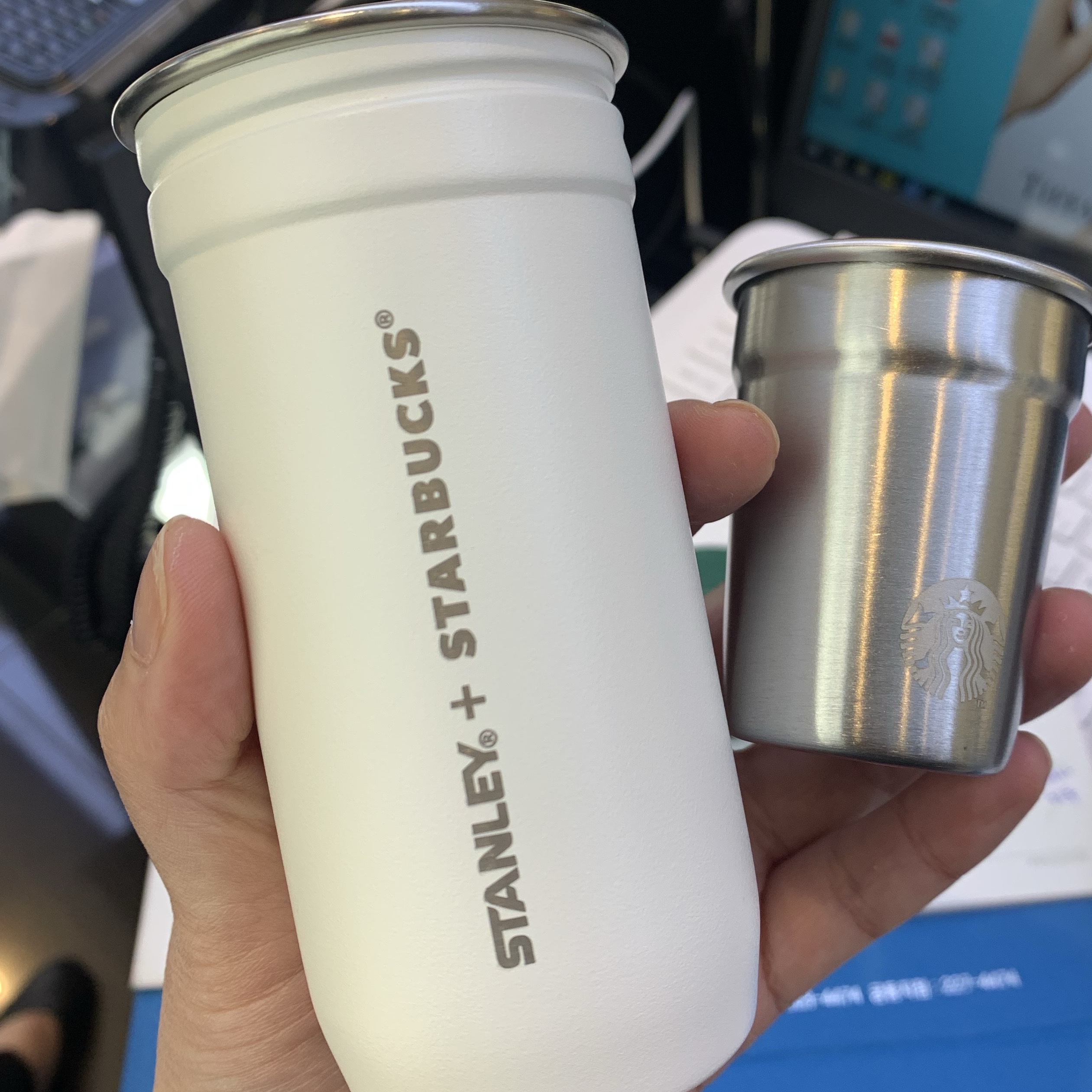 Stanley x Starbucks SS Mini Cup Cream (Set of 4) 착용 스타일