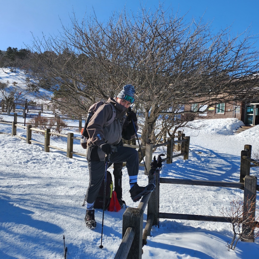 Nike ACG Storm-Fit ADV Gore-Tex Misery Ridge Jacket Iron Stone - US/EU, Nike ACG Trail Pants Sequoia - Asia 착용 스타일 - 1