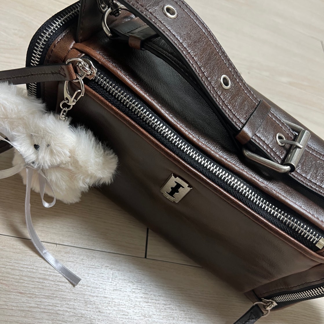 VUNQUE Perfec Multi Pocket Shoulder S ショルダーバッグ