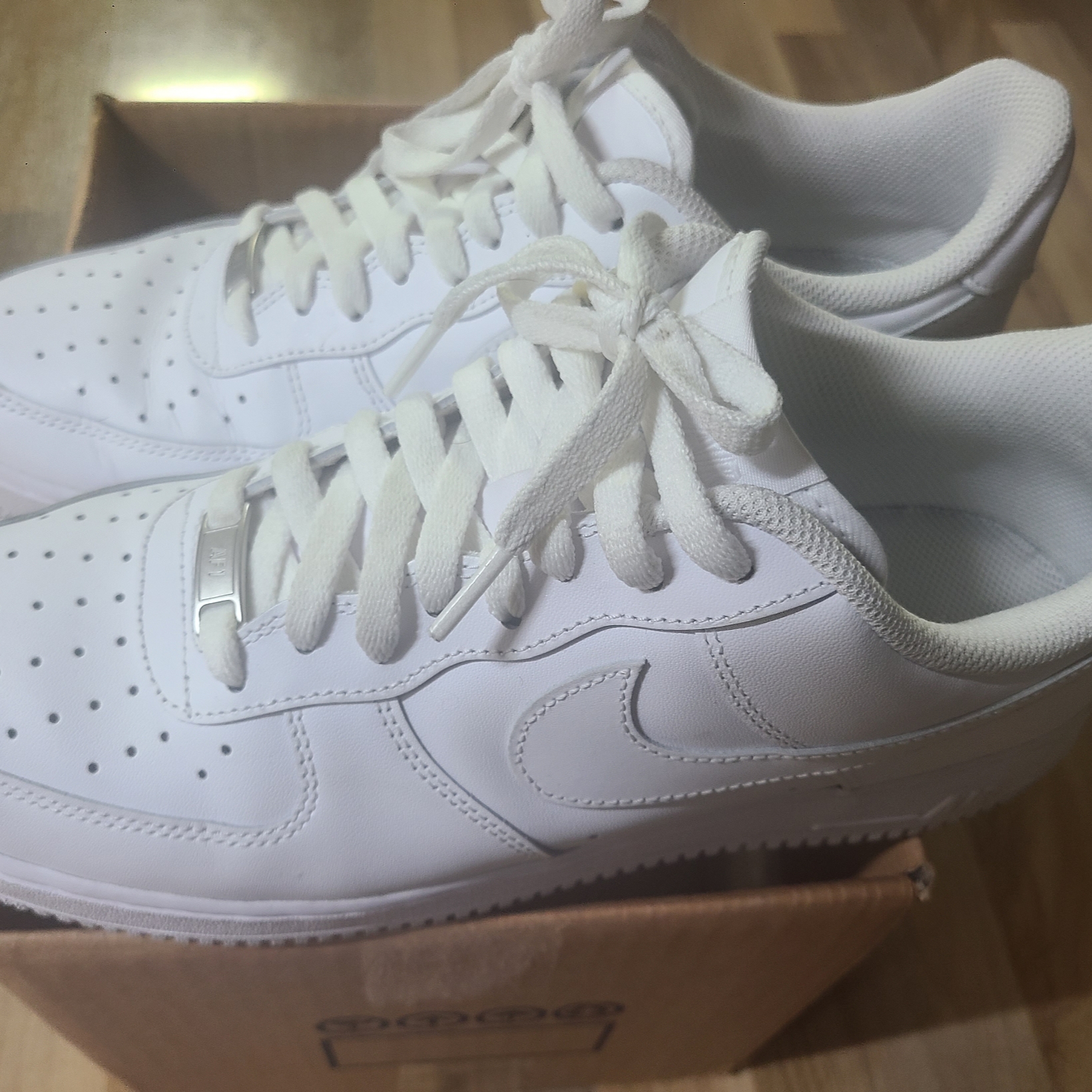 Nike Air Force 1 '07 Low White 착용 스타일