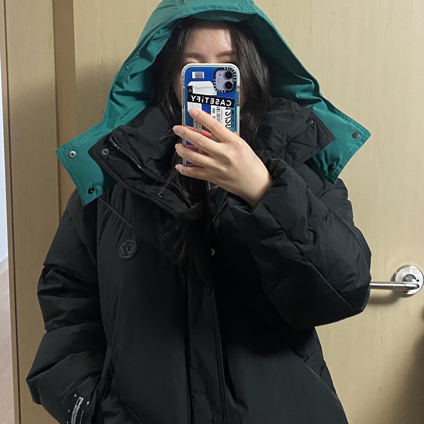 자라 x 아더에러 오버사이즈 패딩 자켓 블랙 착용 스타일