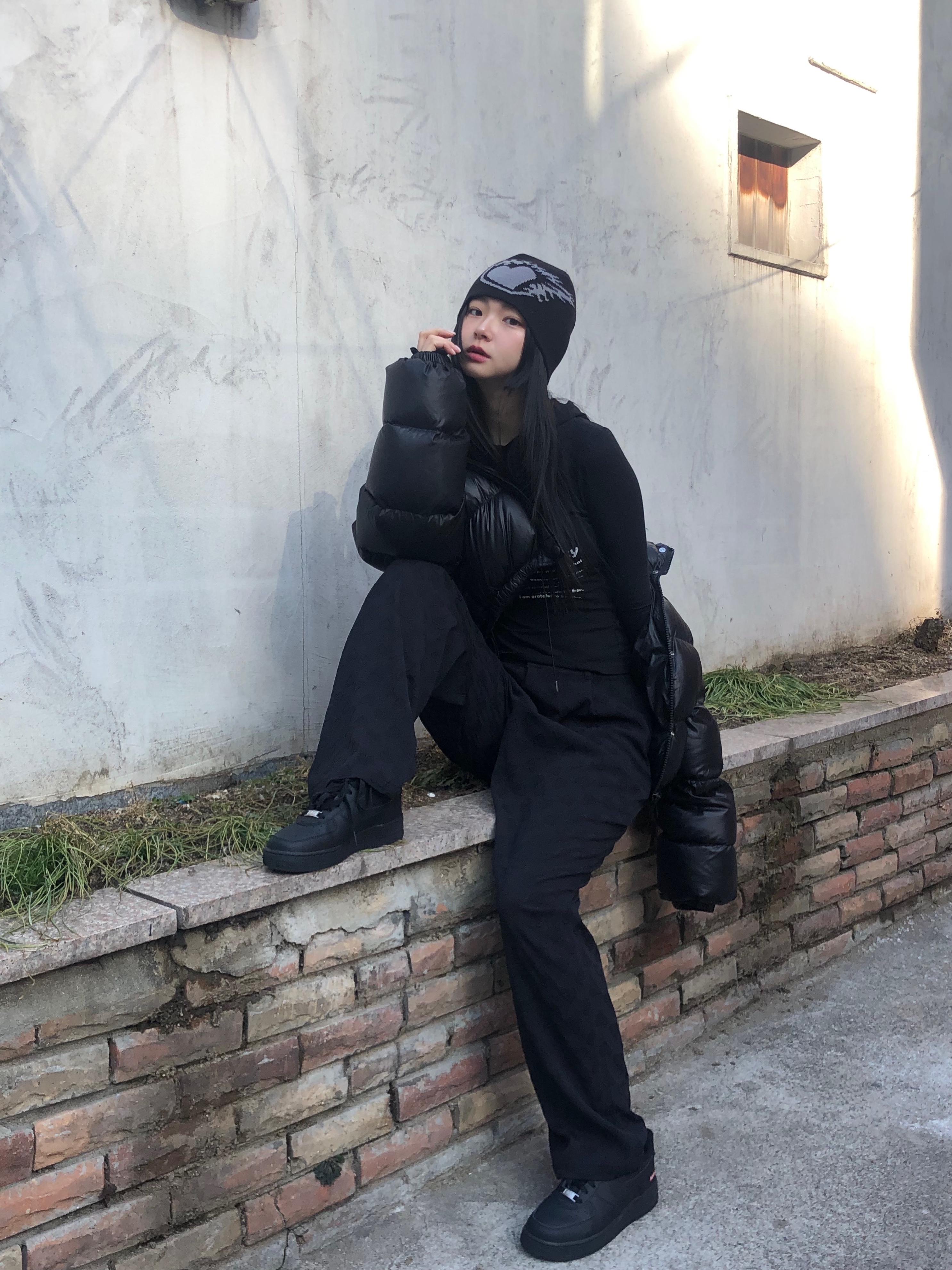 Nike x Supreme Air Force 1 Low Black 착용 스타일 - 2