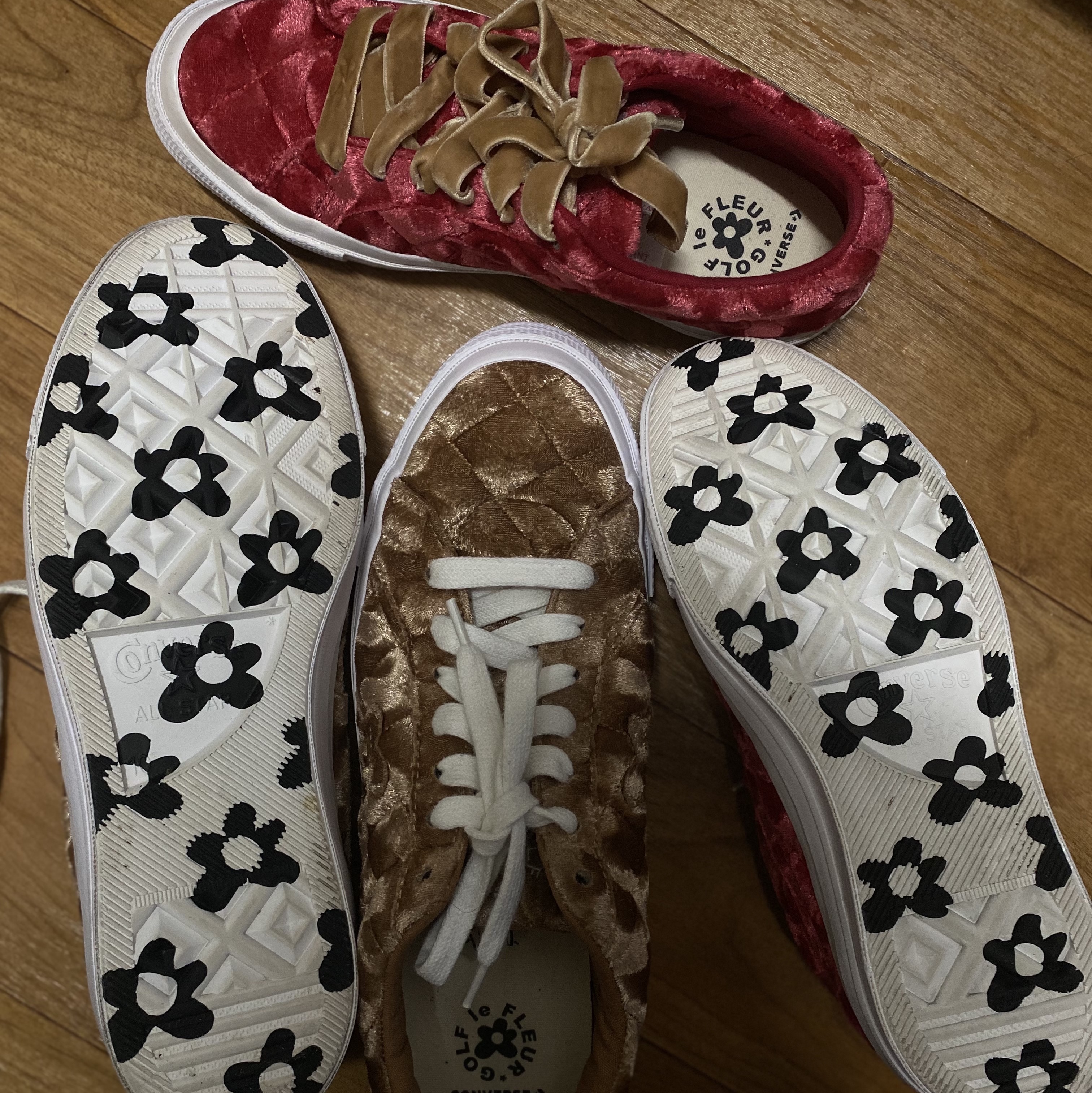Converse x Golf le Fleur One Star Ox Quilted Velvet Barbados Cherry, Converse x Golf le Fleur One Star Ox Quilted Velvet Brown Sugar 착용 스타일