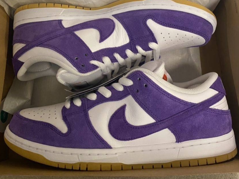 Nike Dunk Low Pro SB Court Purple 착용 스타일