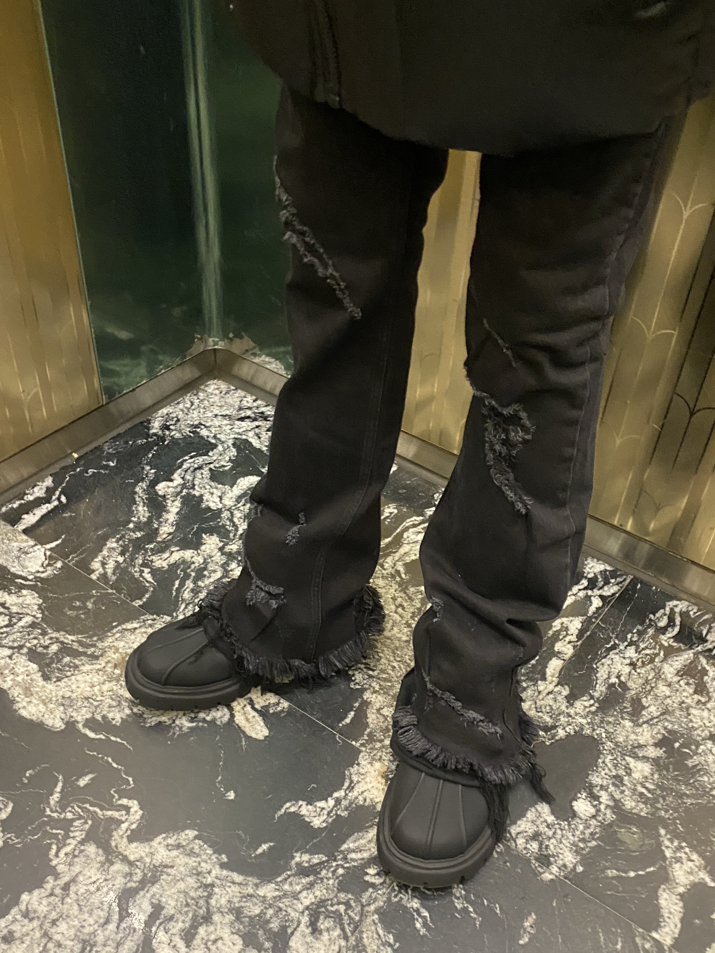 Undermycar Crewgu Double Layered Flared Jeans Moonless Night - 23FW, Undermycar x Emostanceclub Deremo Double Logo Oversized Hoodie Toreador - 23FW 착용 스타일 - 2