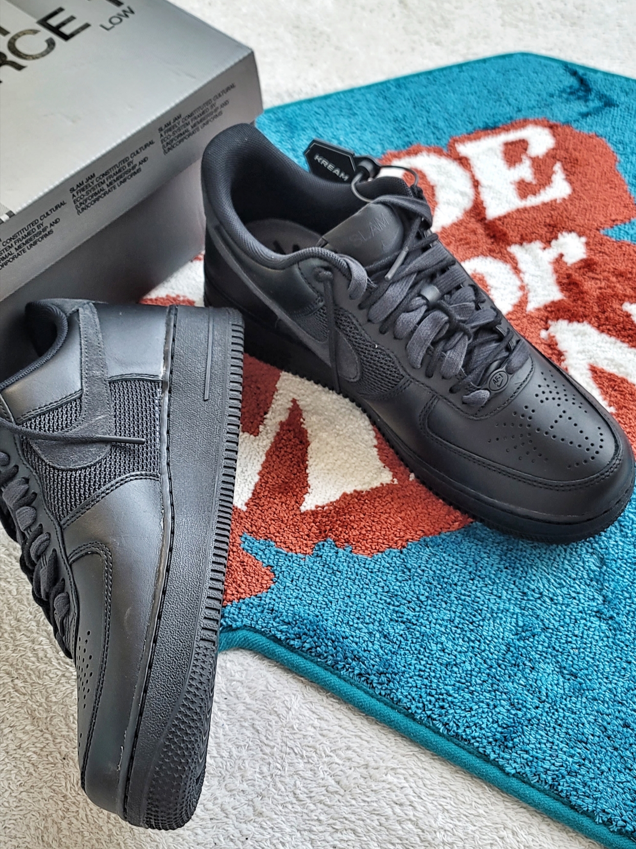 Nike x Slam Jam Air Force 1 Low SP Black Off Noir 착용 스타일 - 1