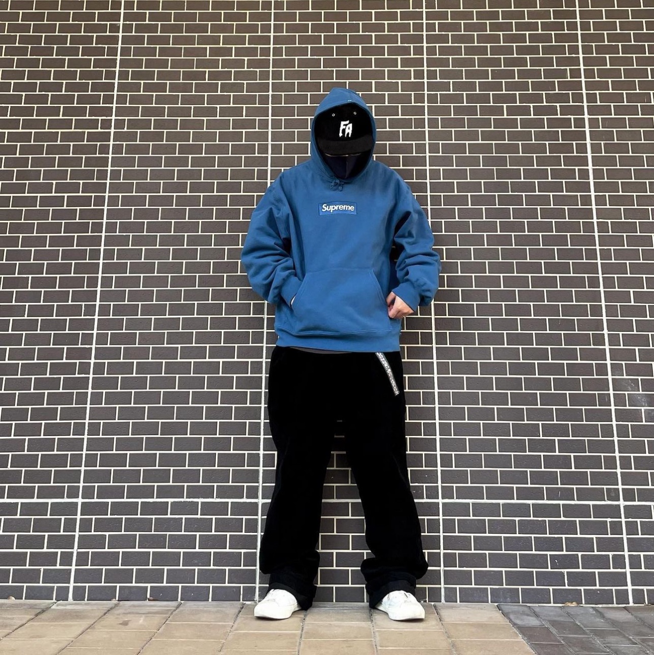 Supreme Box Logo Hooded Sweatshirt Black - 23FW, Supreme Box Logo Hooded Sweatshirt Red - 23FW 착용 스타일 - 5