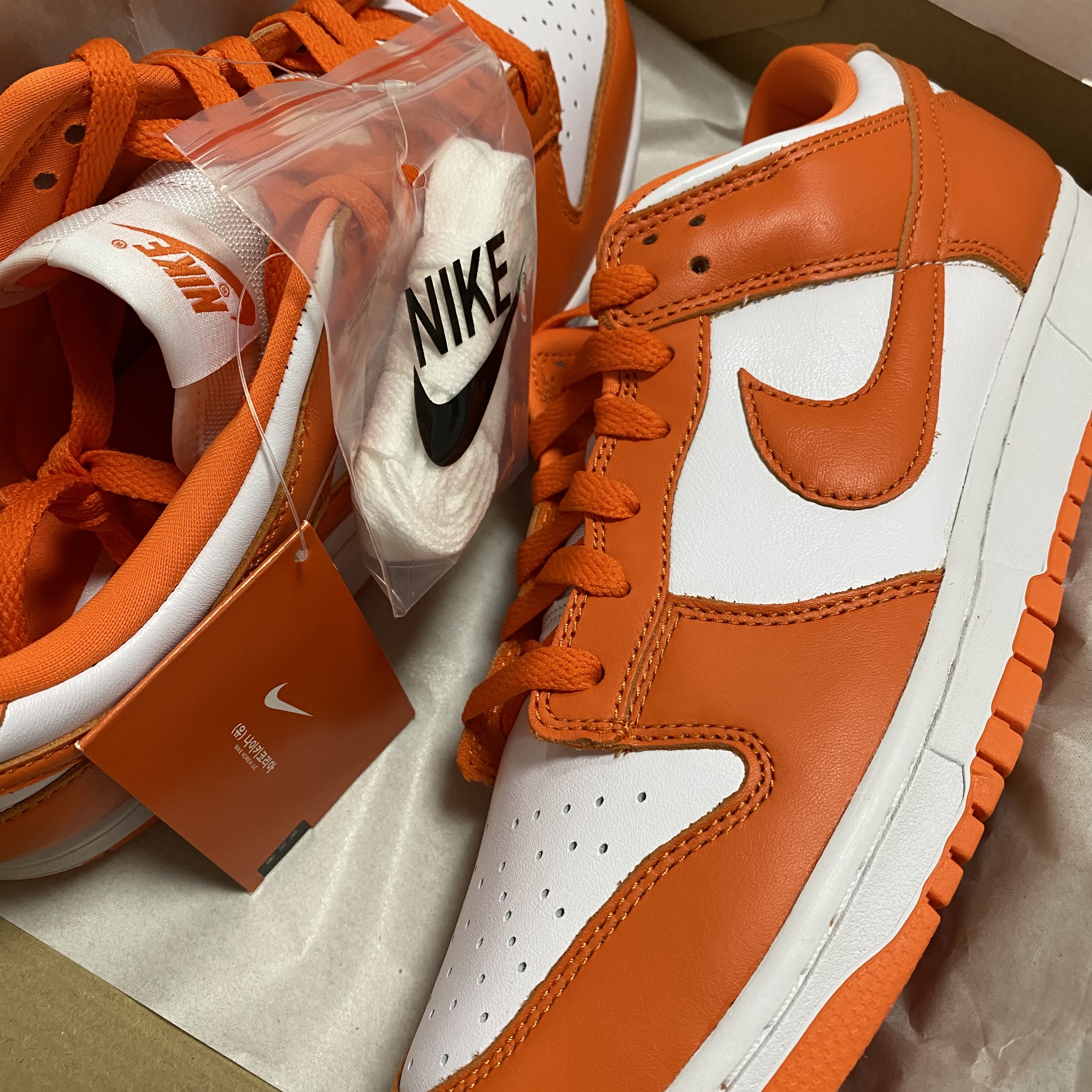 Nike Dunk Low SP Syracuse 2022 착용 스타일
