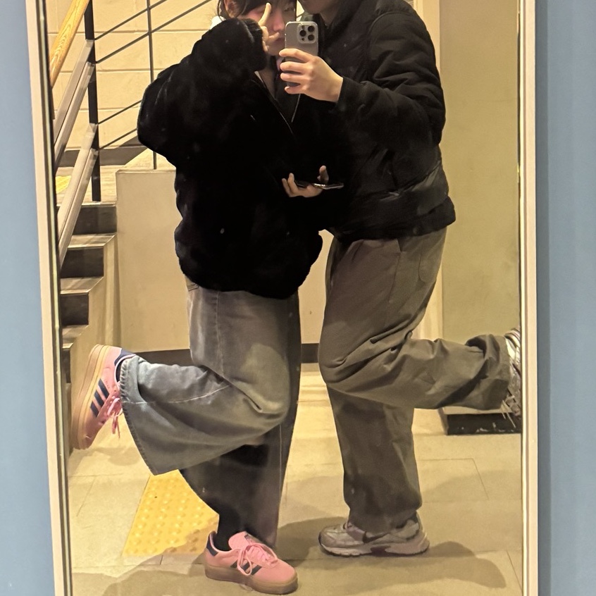 (W) 아디다스 가젤 볼드 핑크 글로우 빅토리 블루, 나이키 이니시에이터 메탈릭 실버 블랙 착용 스타일