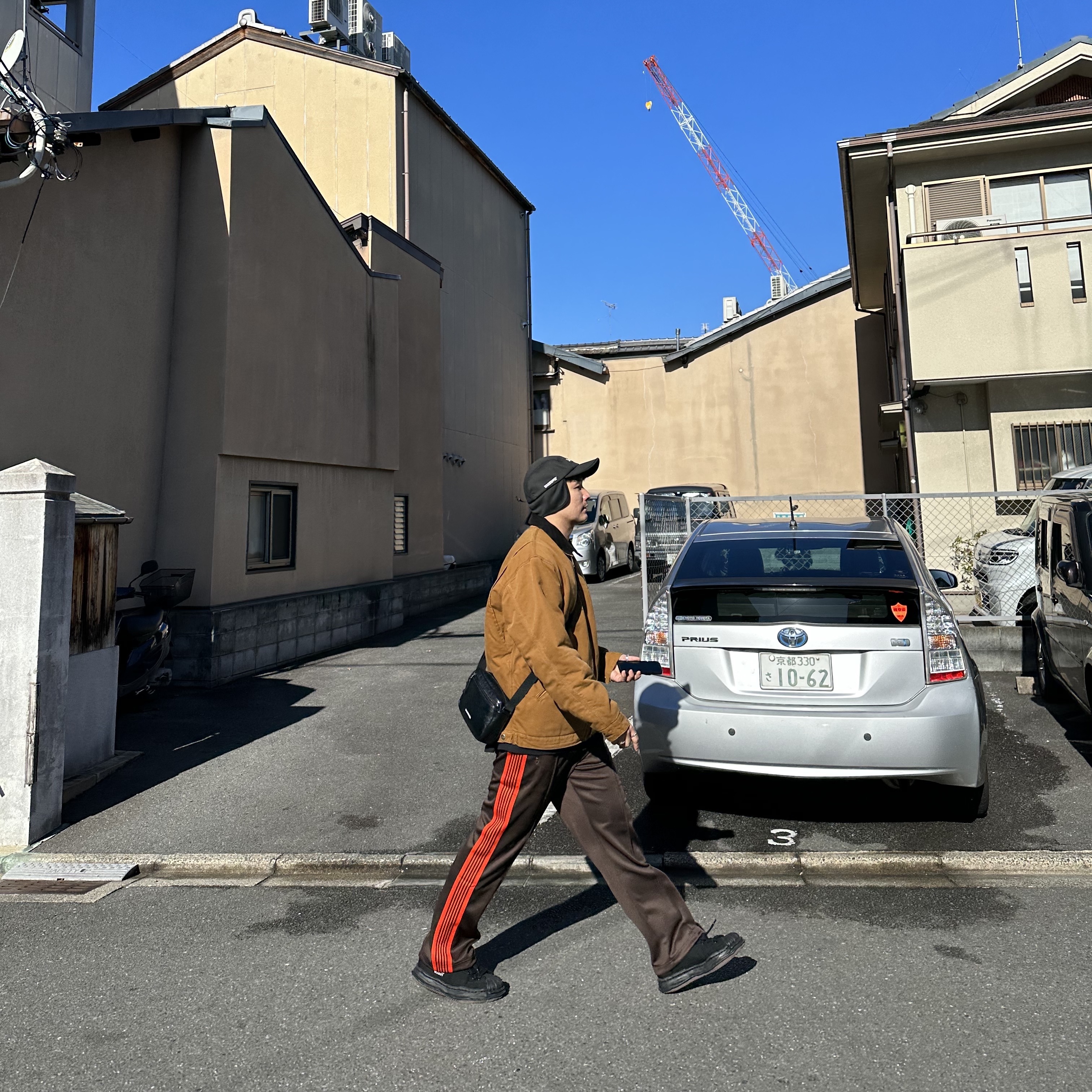 Maison Mihara Yasuhiro Blakey OG Sole Canvas Low-top Sneakers Black Black, Carhartt WIP Organic Cotton Dearborn Canvas OG Detroit Jacket Deep Hamilton Brown Aged Canvas - Winter 착용 스타일 - 1