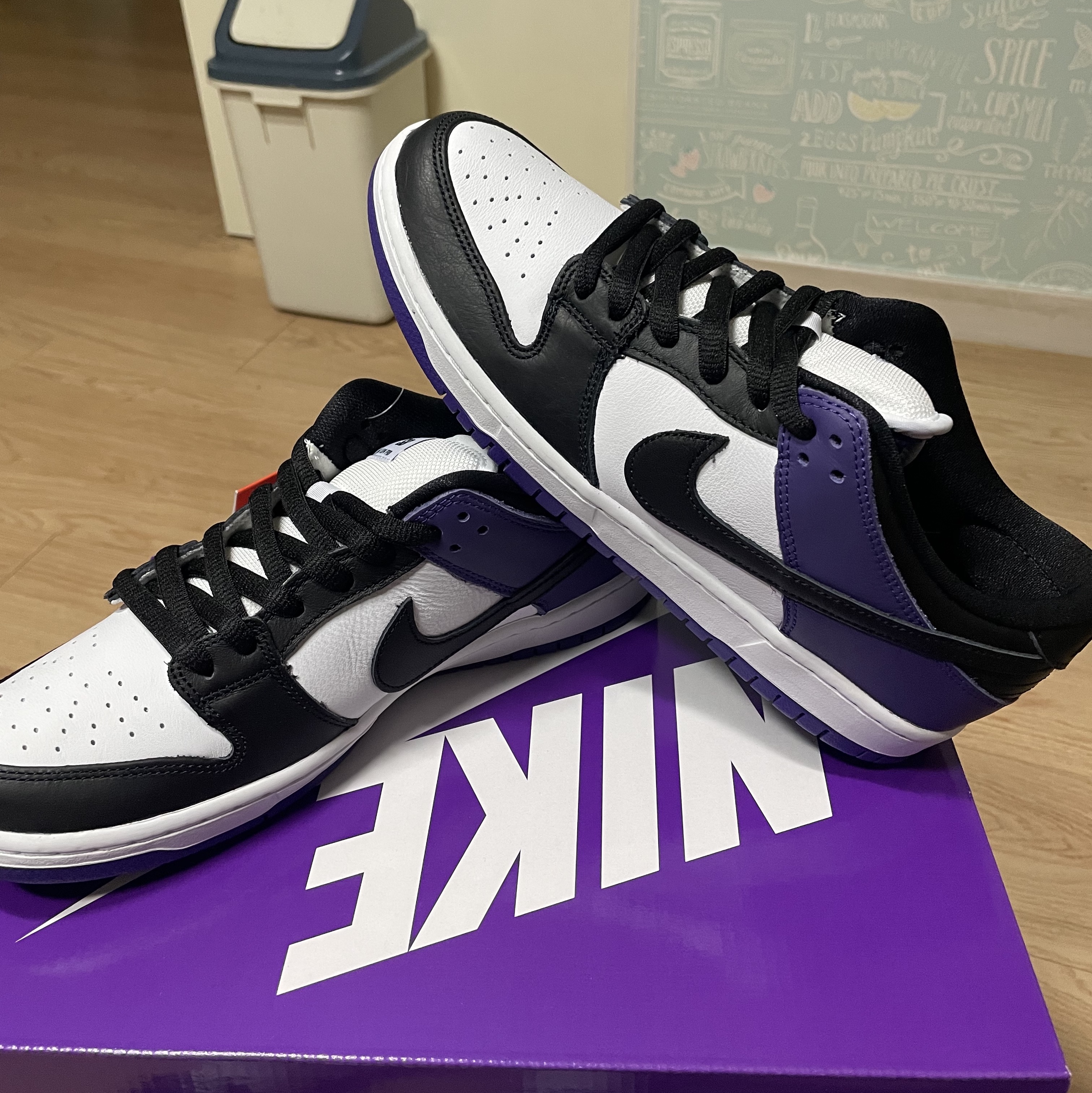 Nike SB Dunk Low Pro Court Purple 착용 스타일